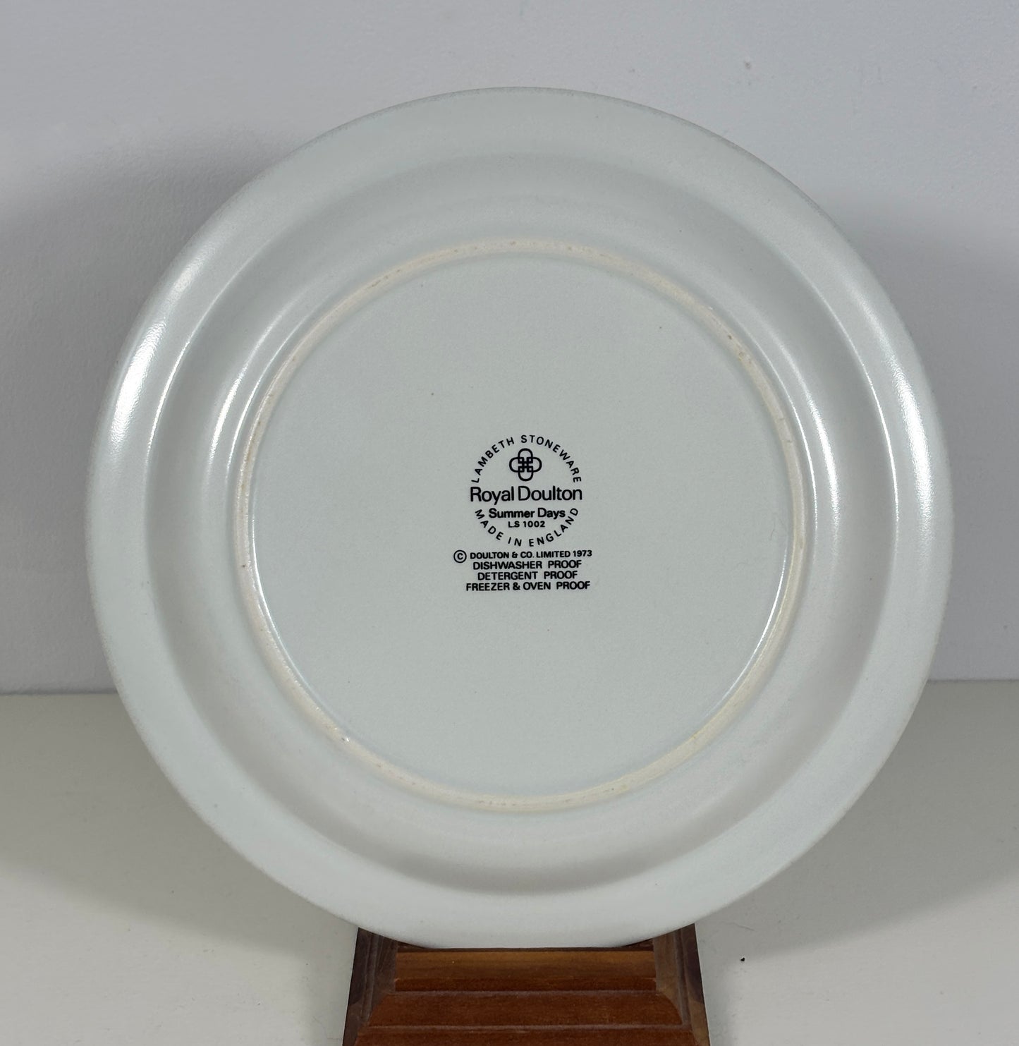 Royal Doulton Summer Days Plate