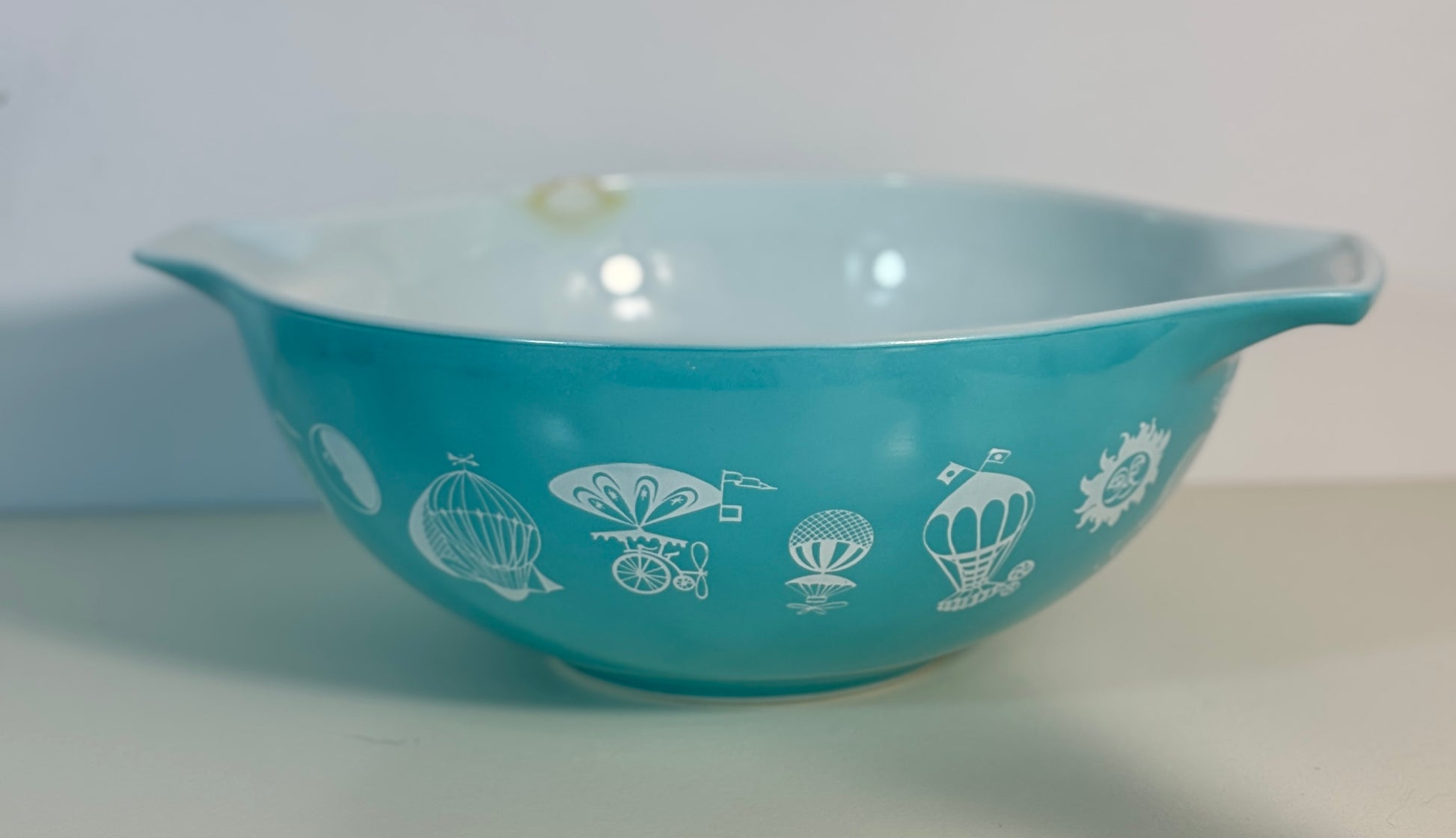 Pyrex Blue Hot Air Balloons 4 Quart Cinderella Mixing Bowl