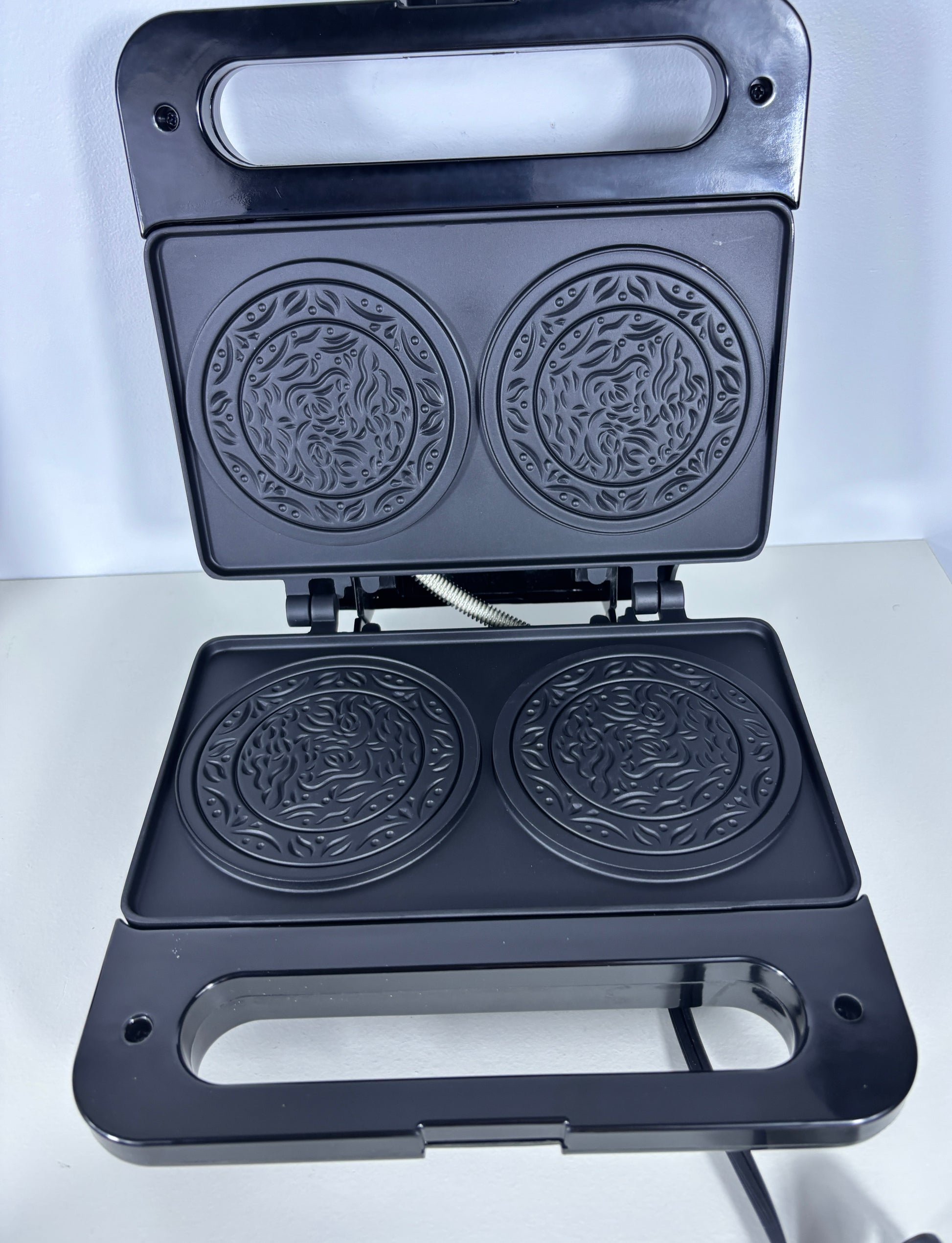 Salton Pizzelle Master Italian Cookie Maker WM-6