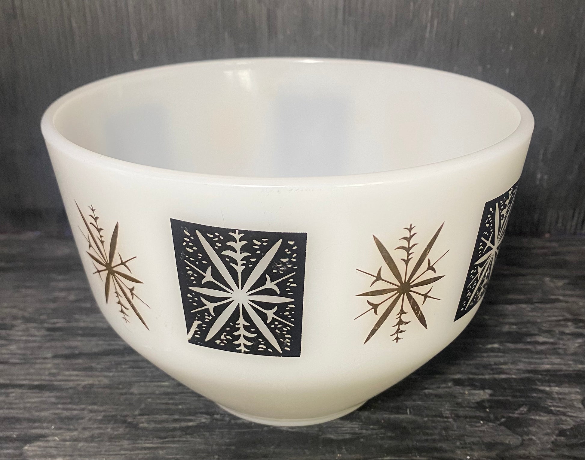 Federal Glass 1950s Atomic Age Starburst Mixing Bowl