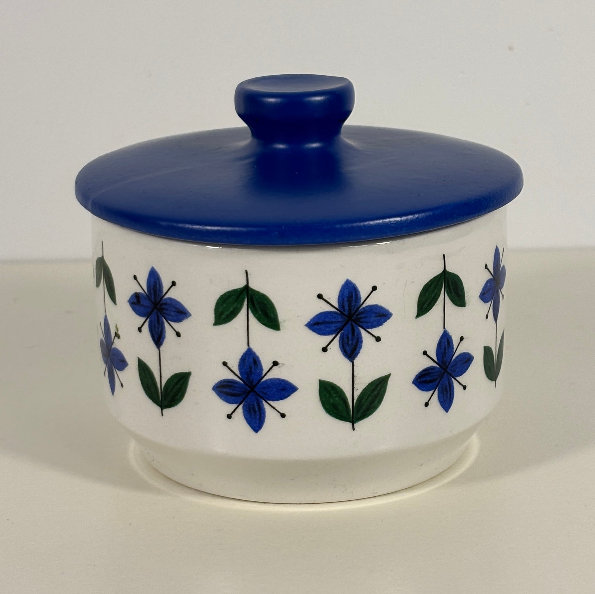Midwinter Roselle Jam Jar with Lid
