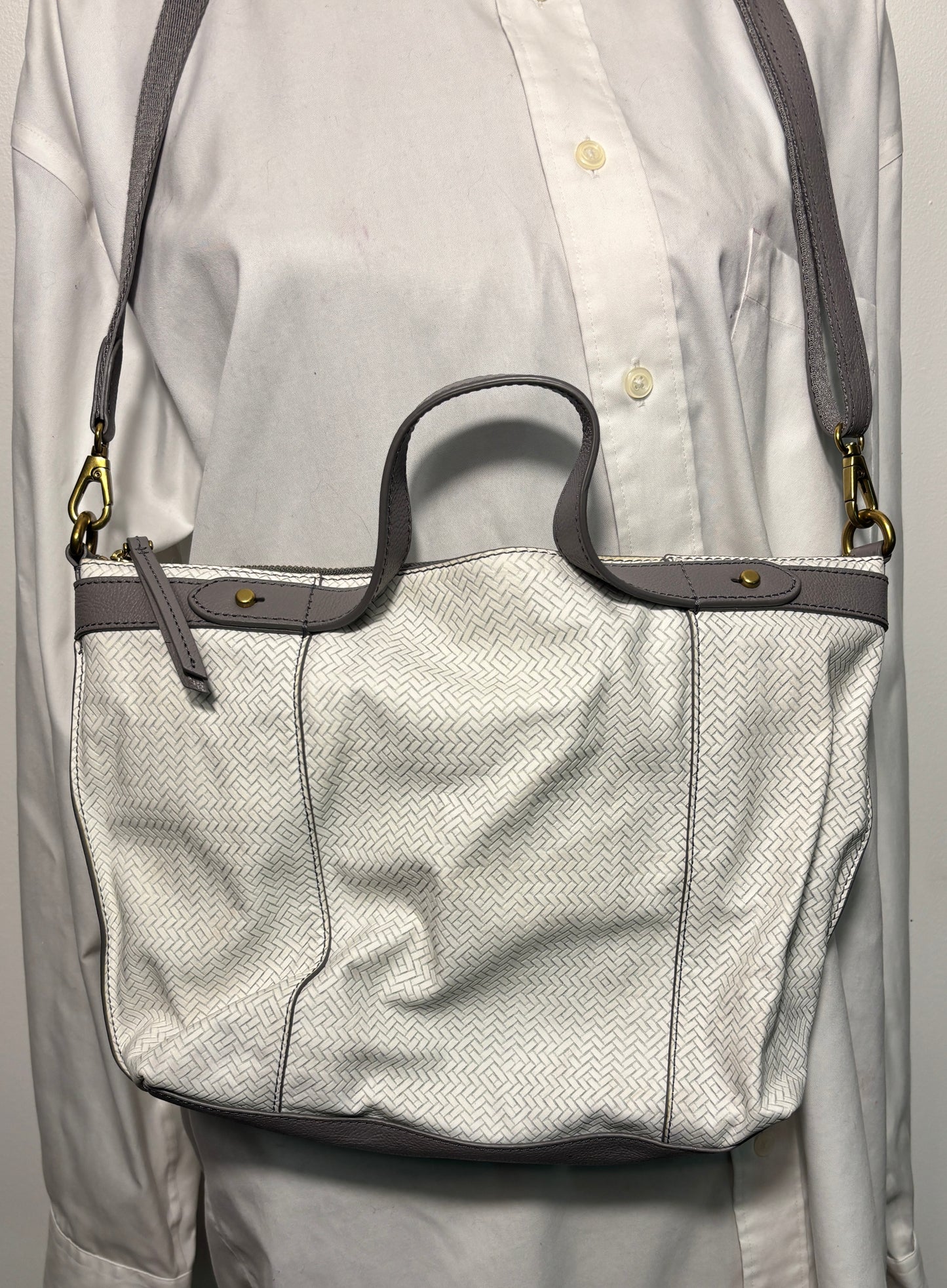 Fossil Sadie Satchel White and Grey Herringbone Purse