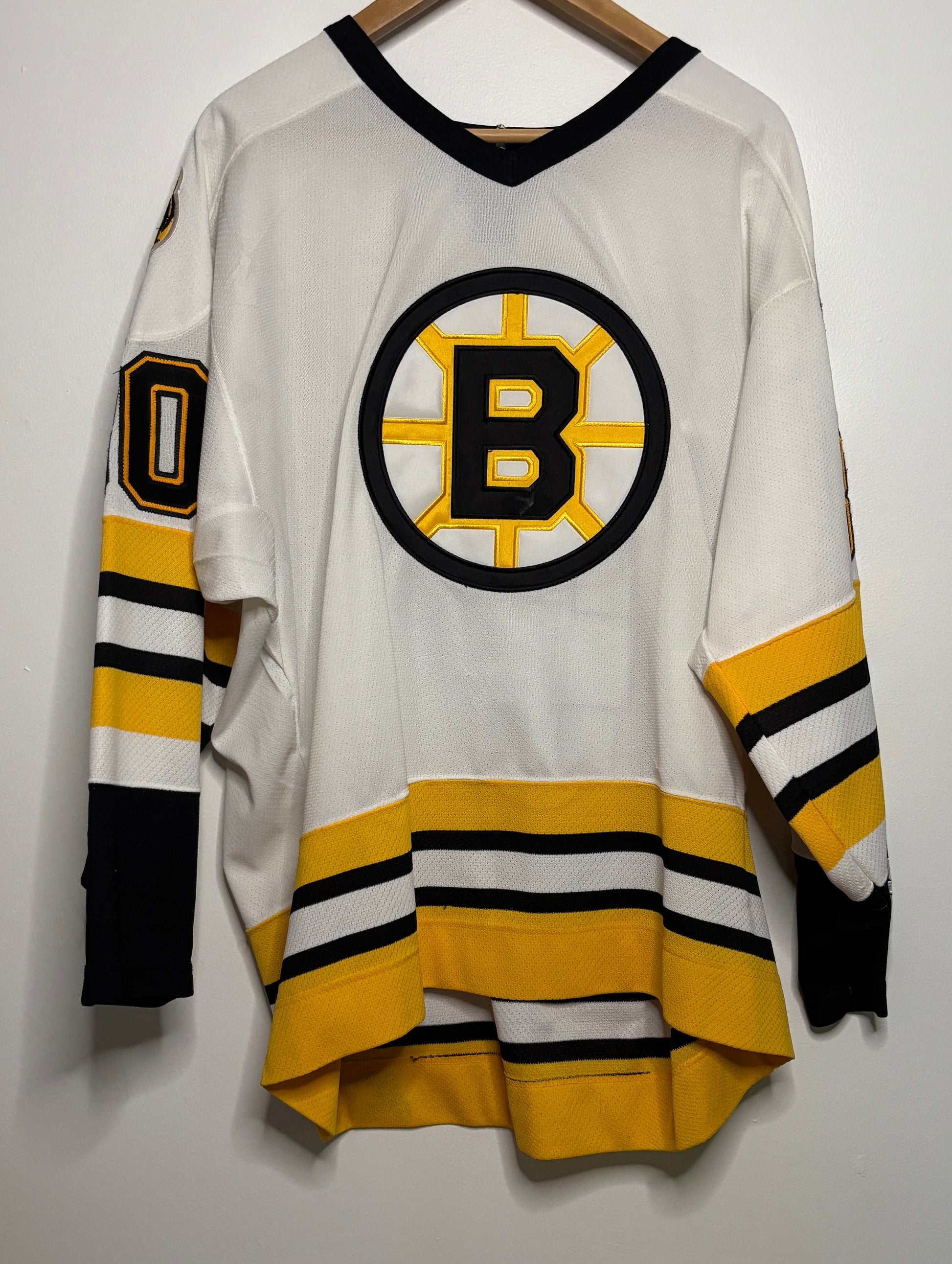 Autographed Gerry Cheevers Boston Bruins Jersey