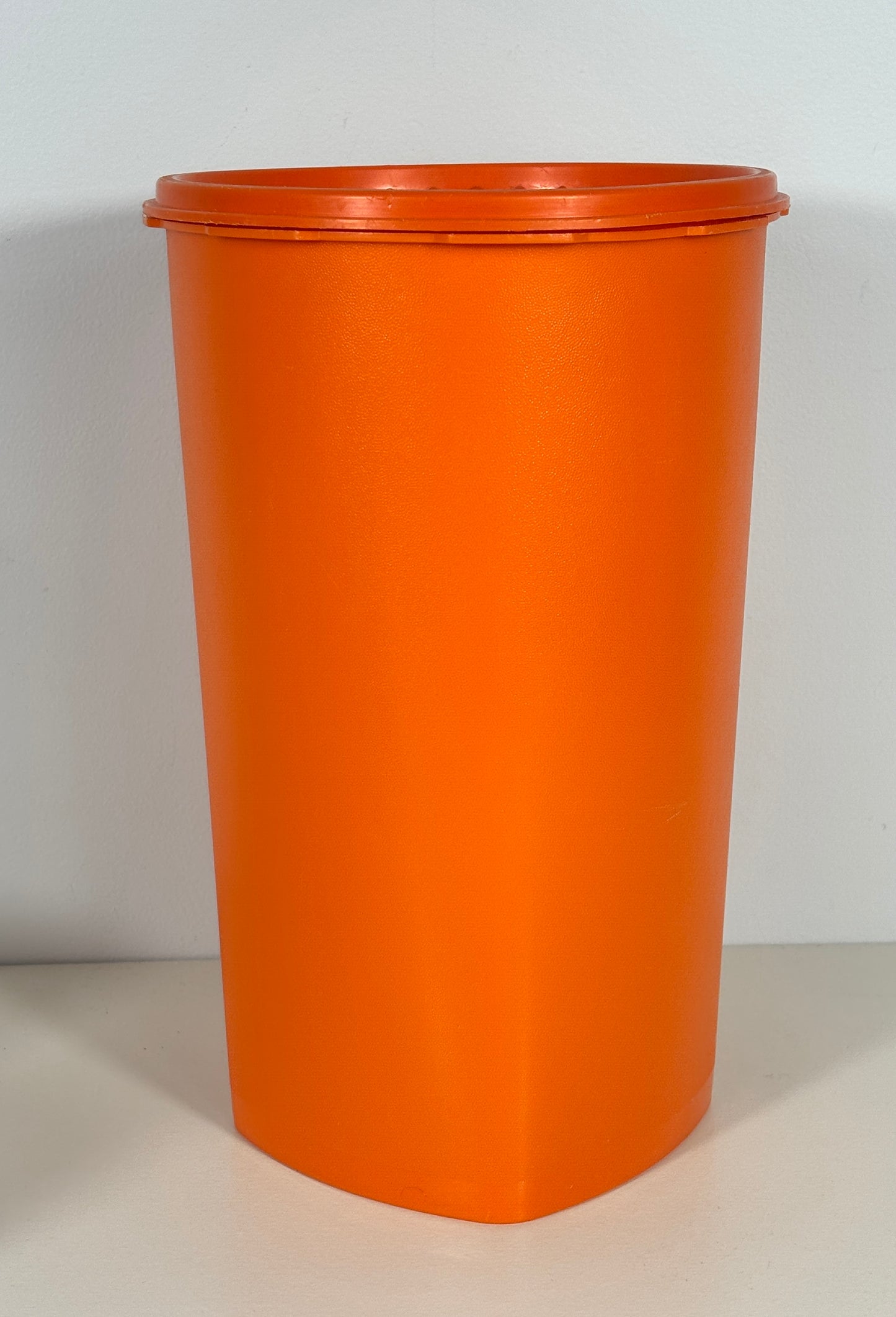Tupperware Orange Servalier