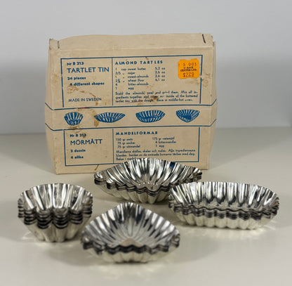 Mormatt Sweden 24 Piece Tartlet Tin Set
