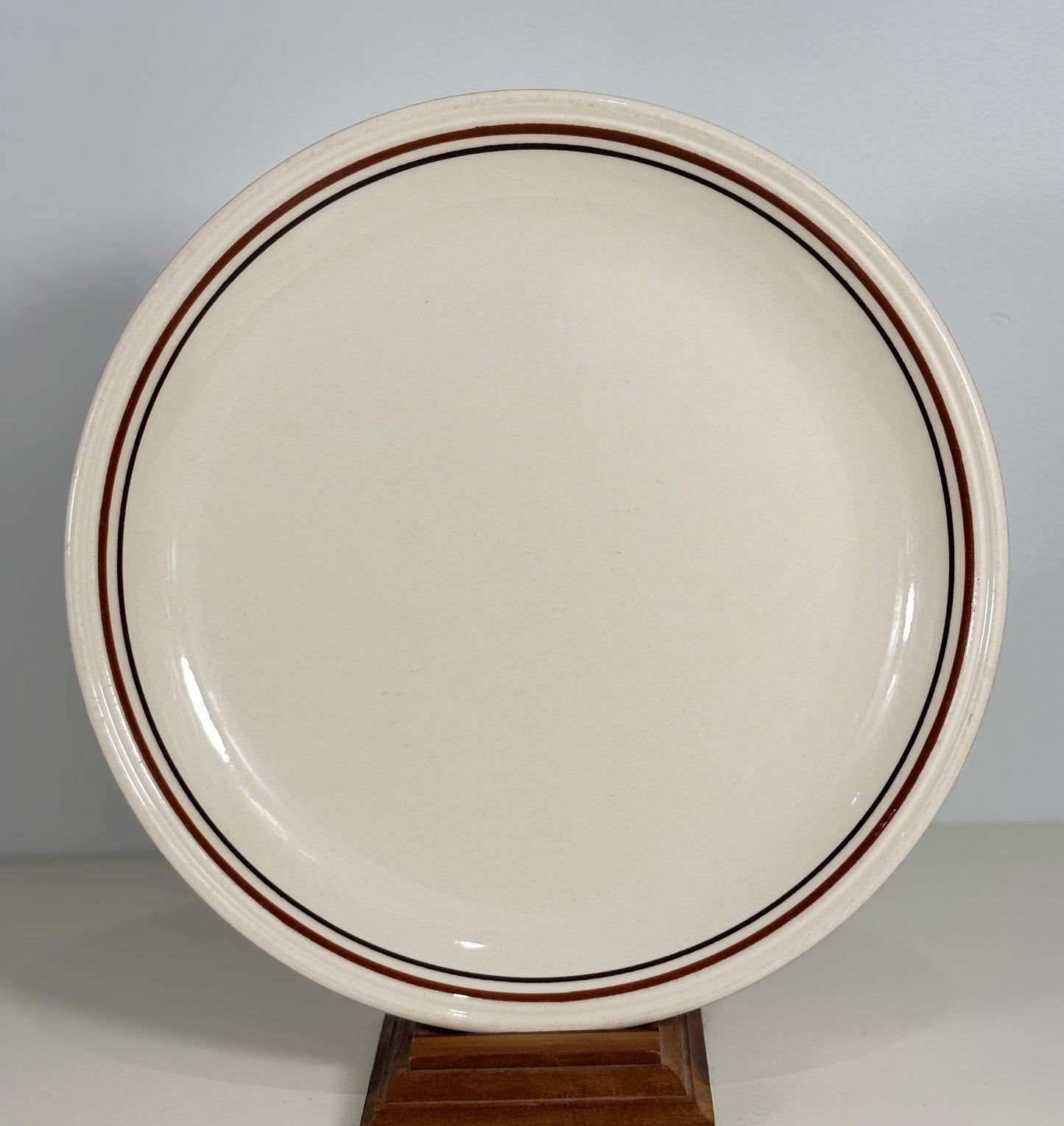 Biltons Brown and Rust Red Rim Dinner Plates