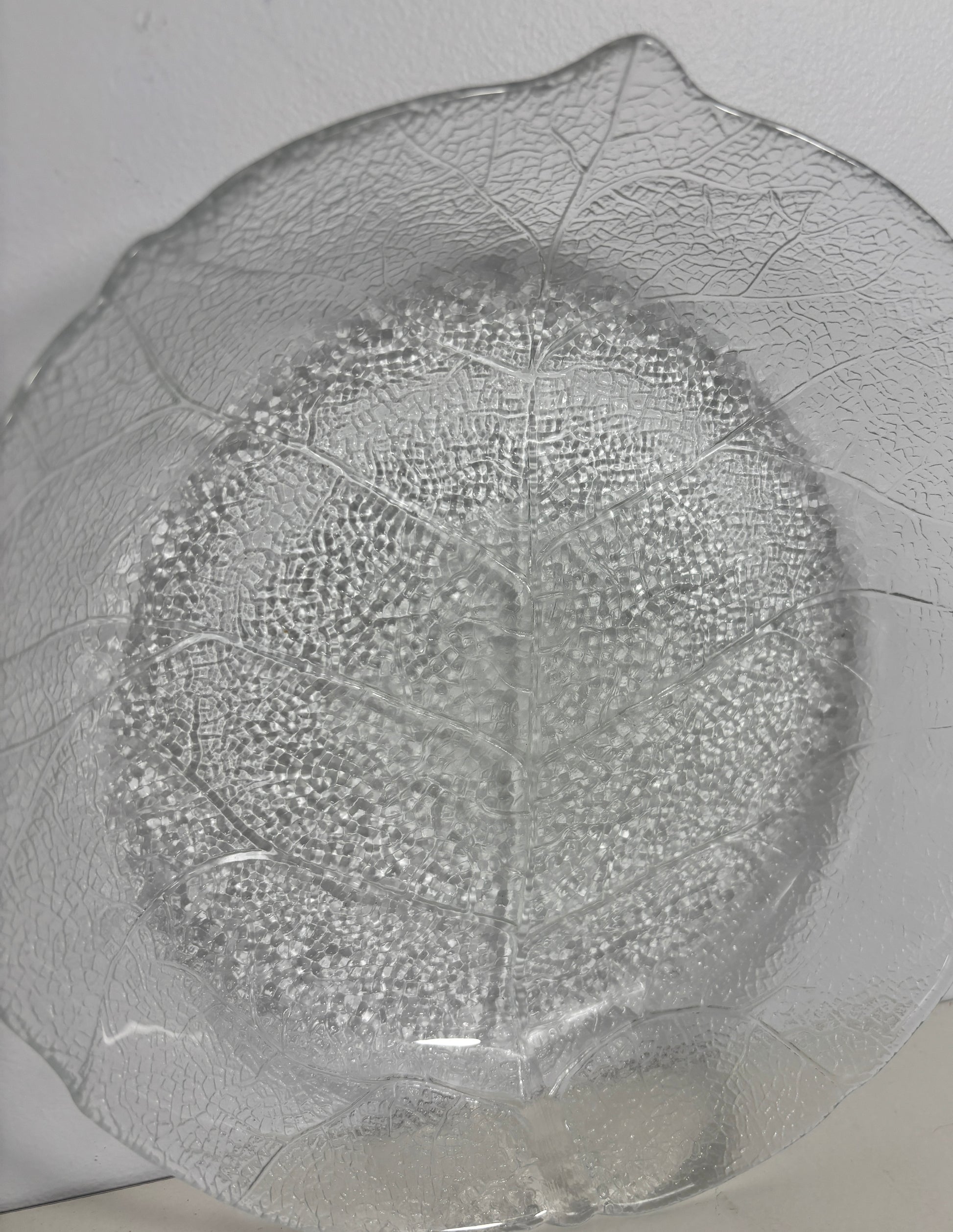 Arcoroc Aspen Pressed Glass Leaf Salad Bowl