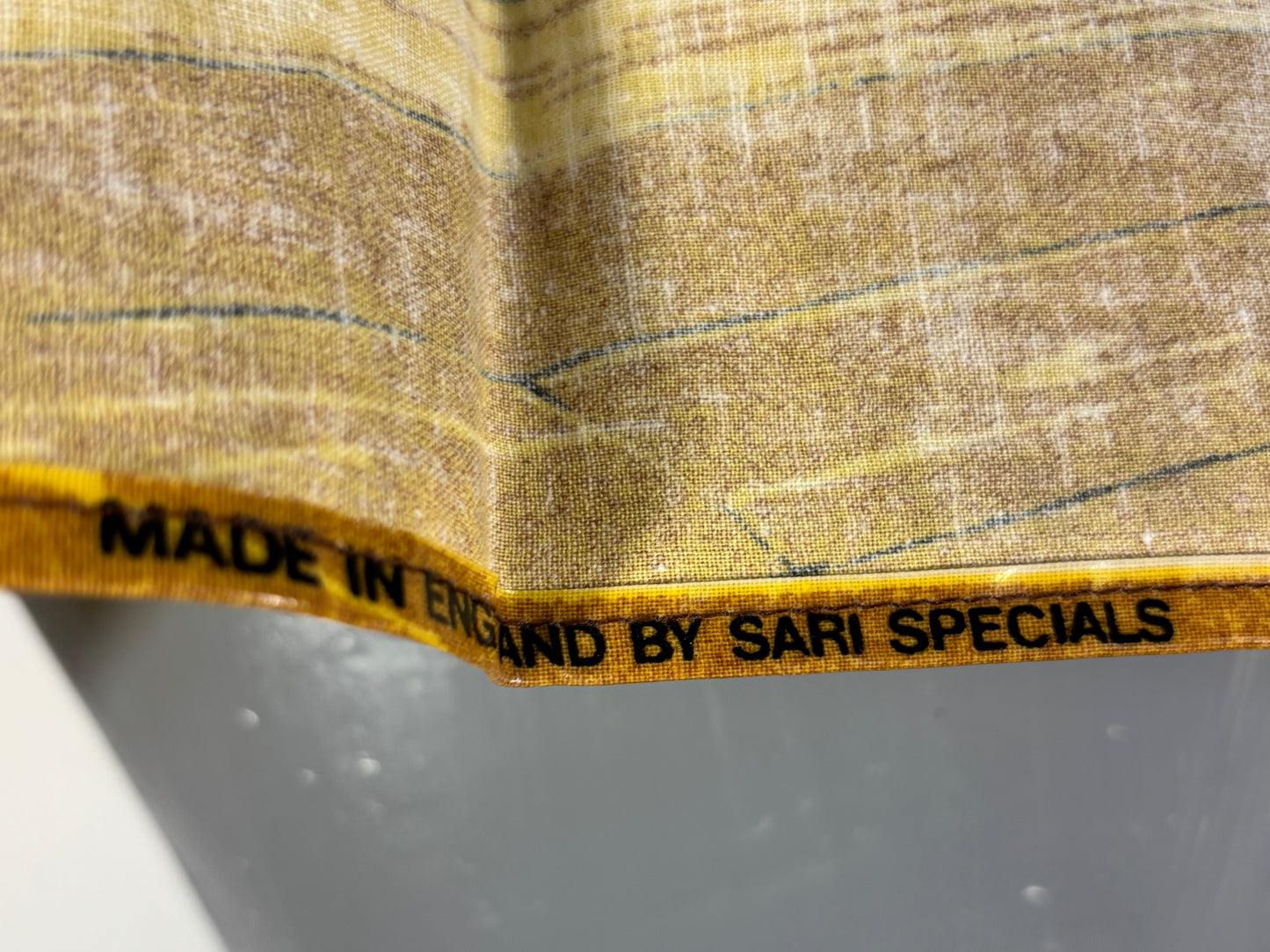 Sari Fabrics Winalot Grocery Store Vinyl BBQ Apron