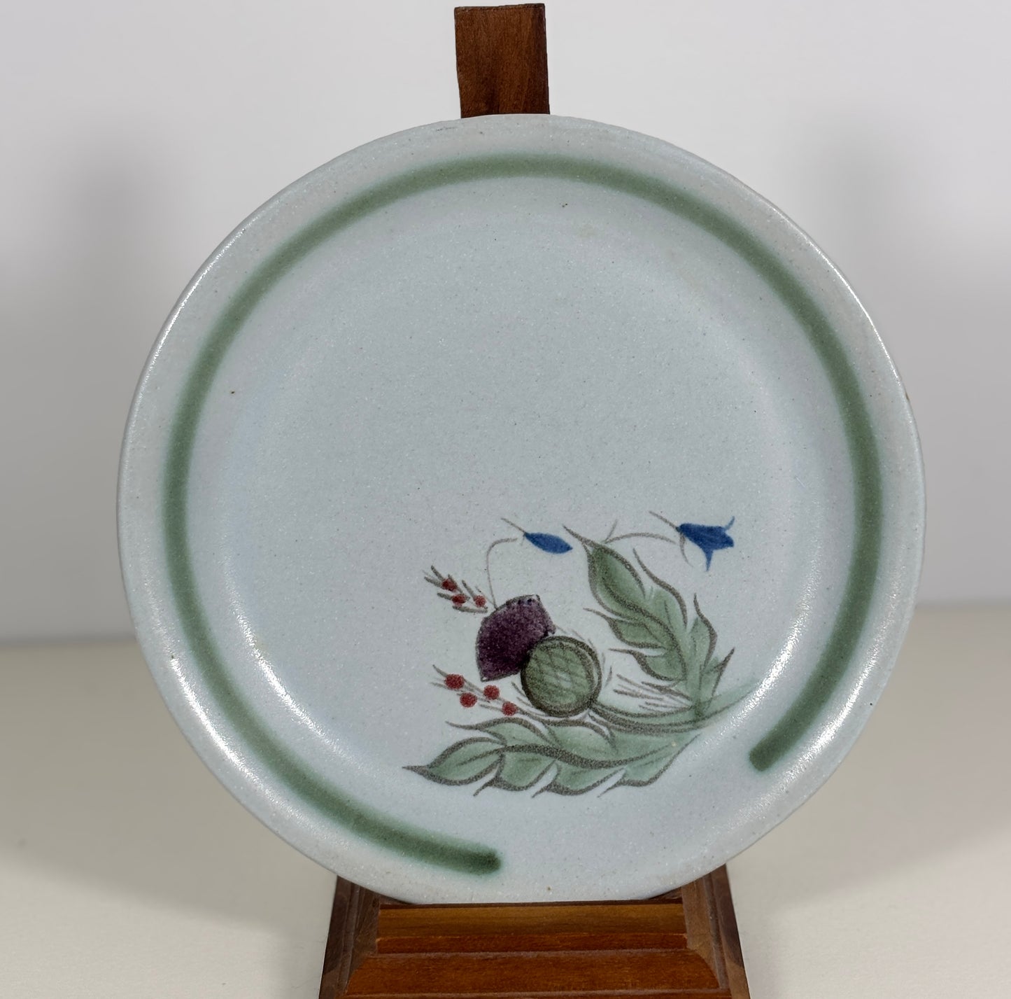 Buchan Thistleware Bread Plate