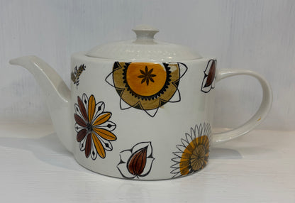 Kathie Winkle Calypso Teapot