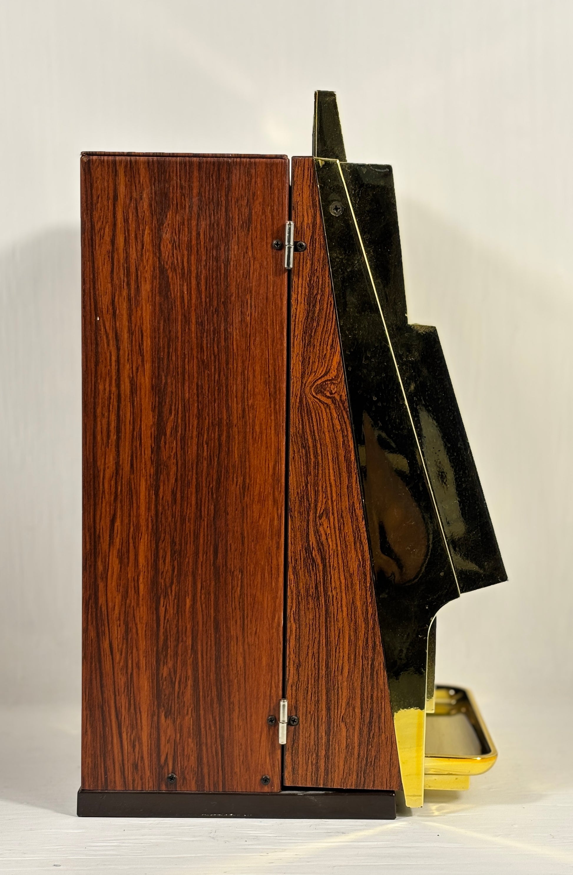 Waco One Armed Bartender Slot Machine Shaped Bar Display