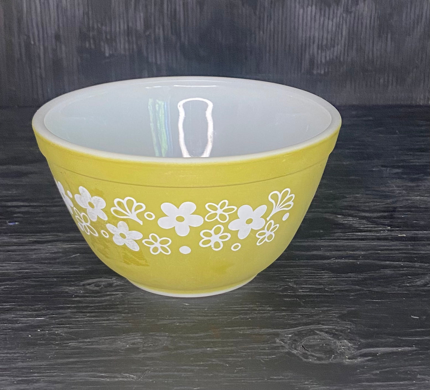 Pyrex Spring Blossom Crazy Daisy 750ml Nesting Mixing Bowl