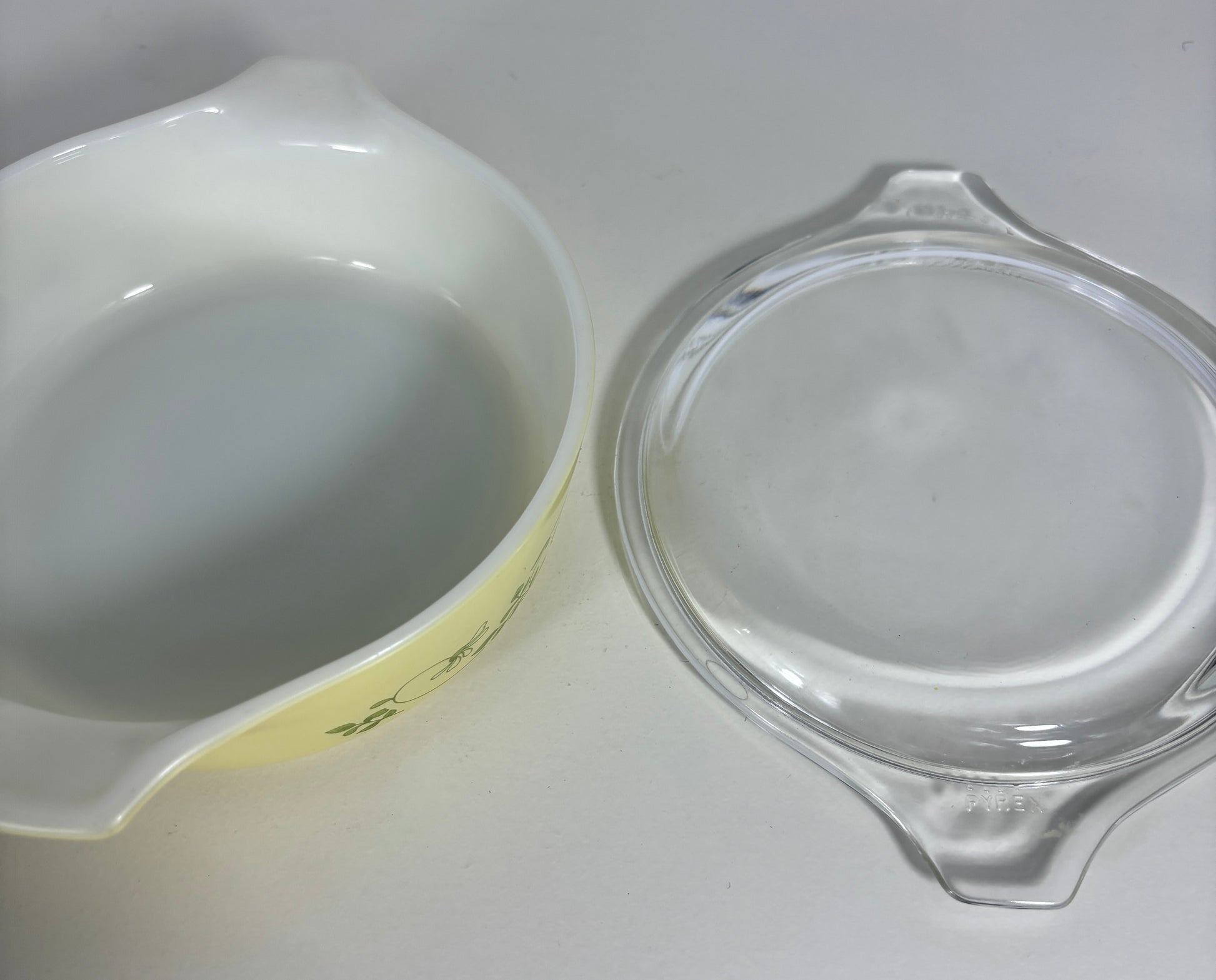 Pyrex Shenandoah 500ml Vintage Casserole Dish