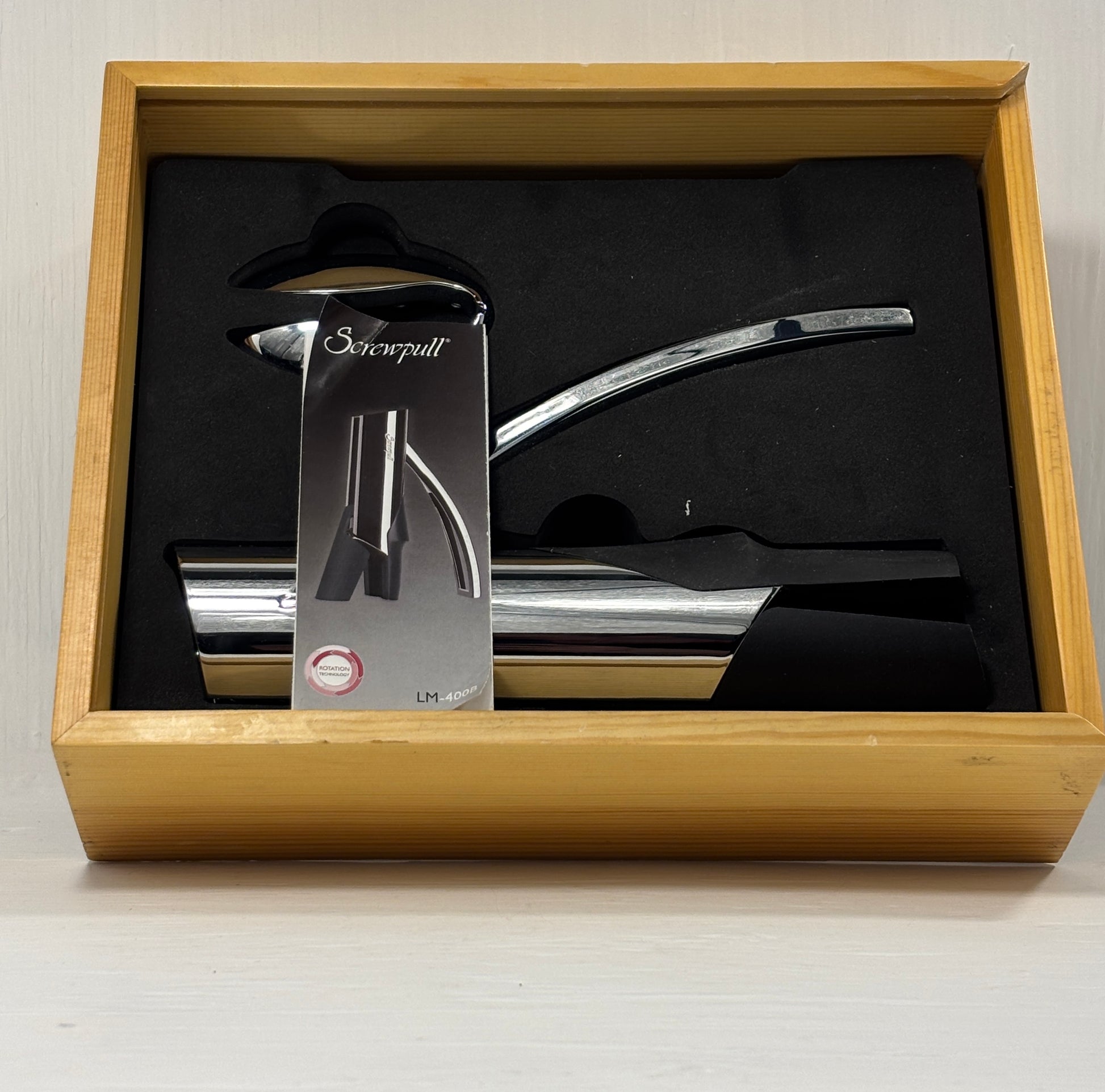 Le Creuset Screwpull Lever Action Wine Bottle Opener Set