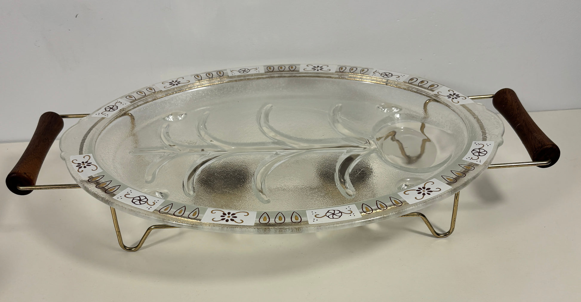 Inland Glass Carving Platter with Warming Caddy