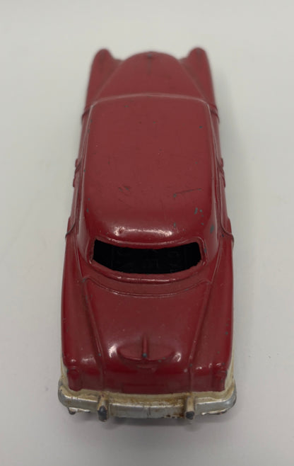 Dinky Toys No. 172 Studebaker Land Cruiser Diecast Car