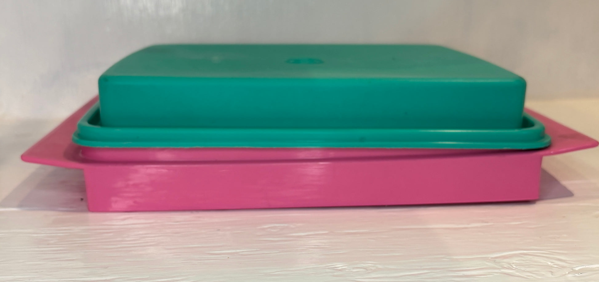 Tupperware Pink and Teal Deviled Eggs Carrier