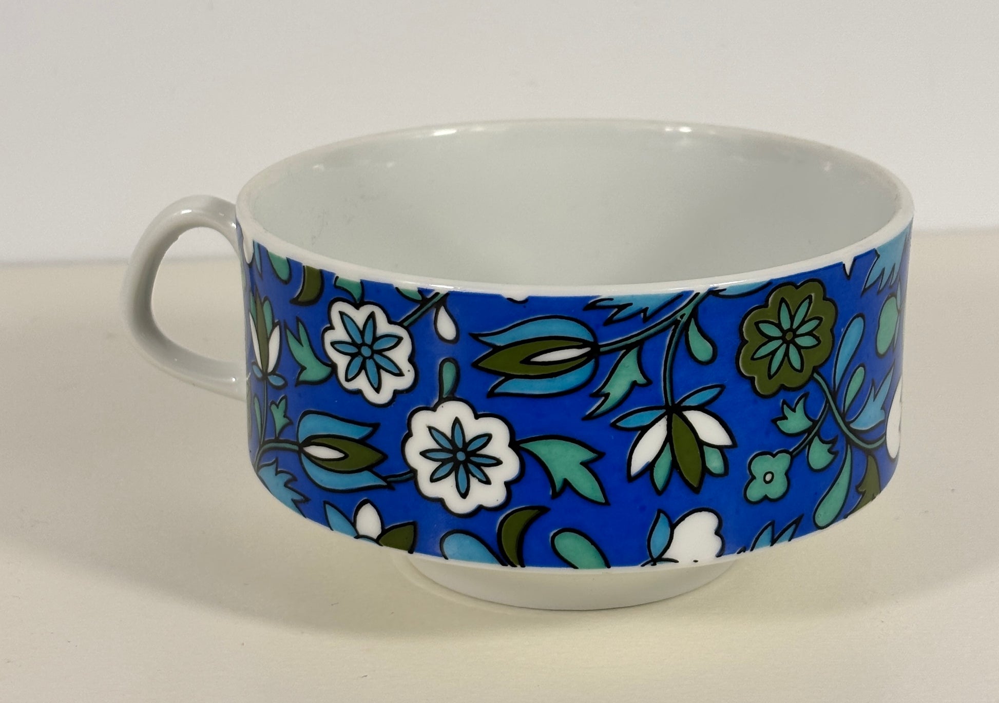 rare Holt Howard Flower Power Floral Flat Latte Cup