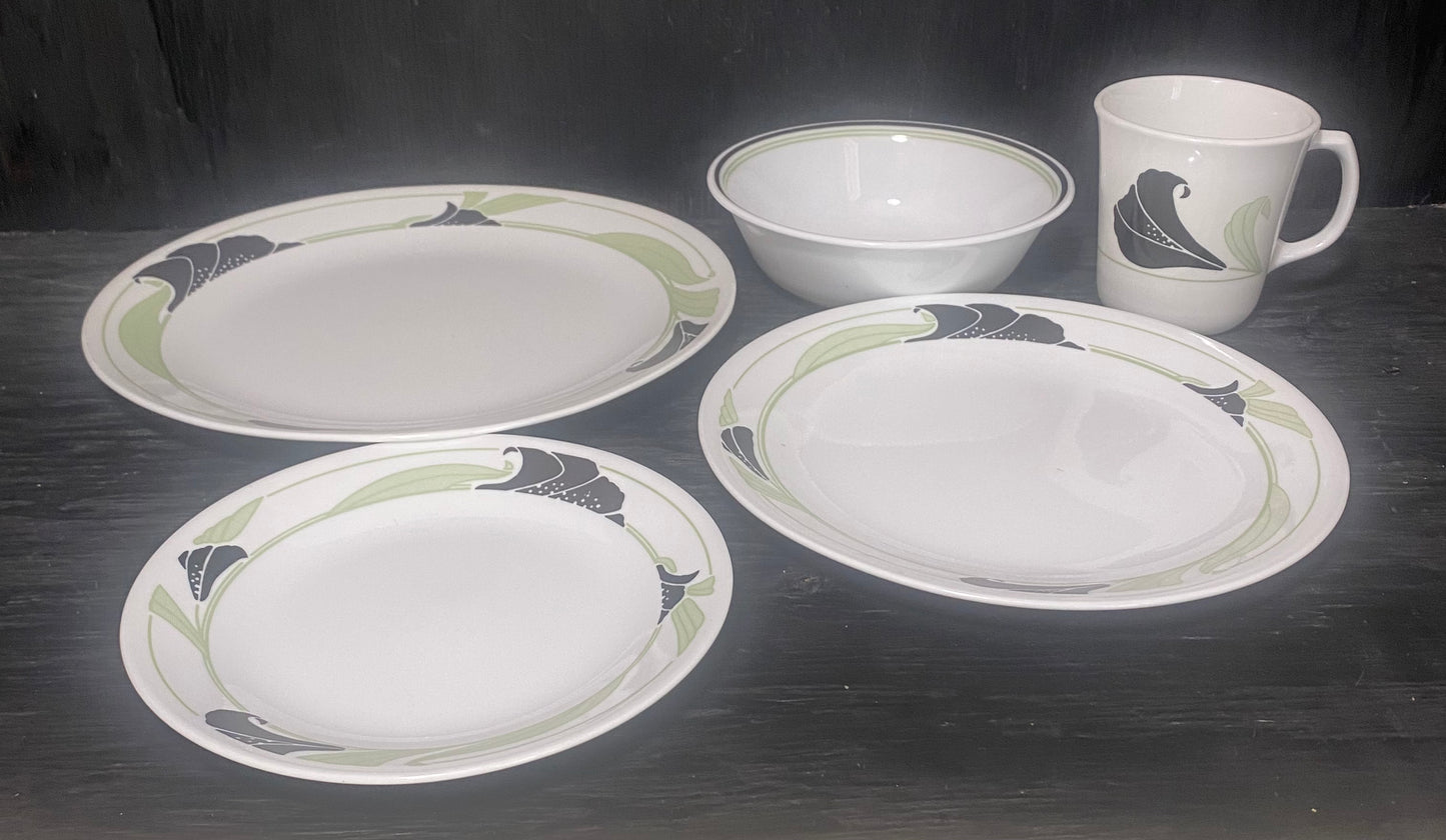 Corelle Black Orchid Set