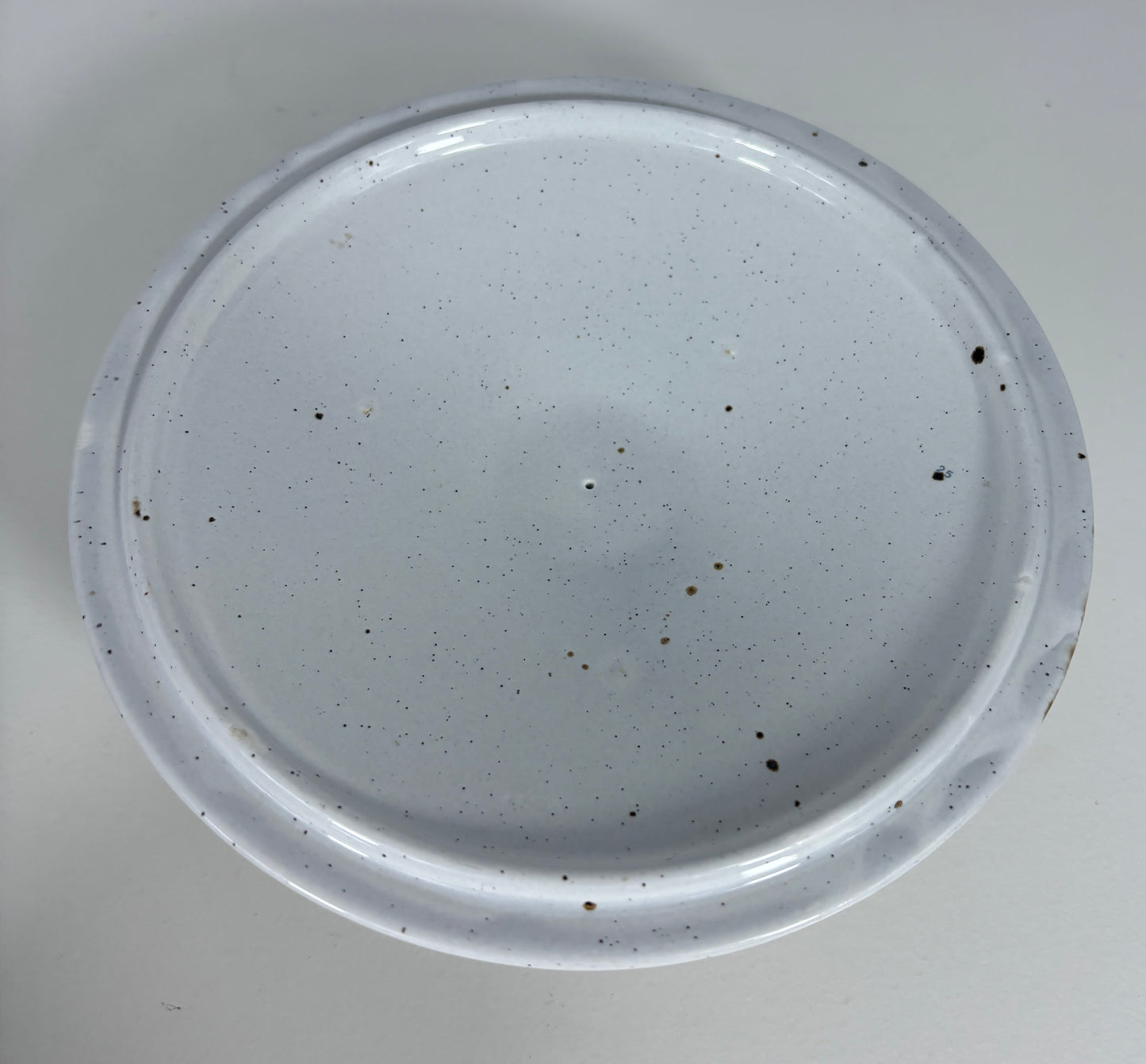 Stonehenge Midwinter Sun Covered Casserole Dish