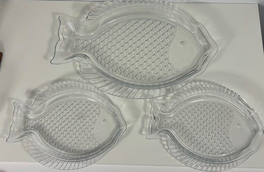 MamboCat Oslo Clear Glass Fish Serving Plate Set