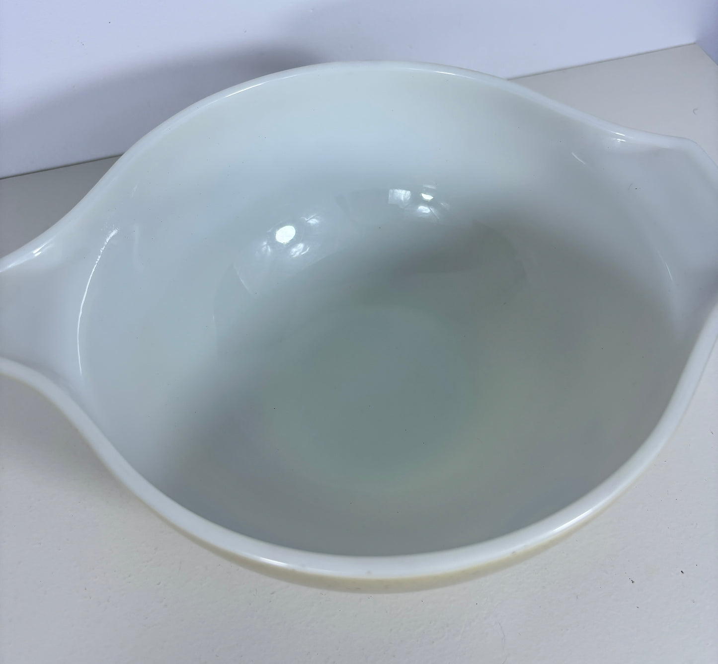 Pyrex Homestead 1.5 Quart Vintage Cinderella Mixing Bowl