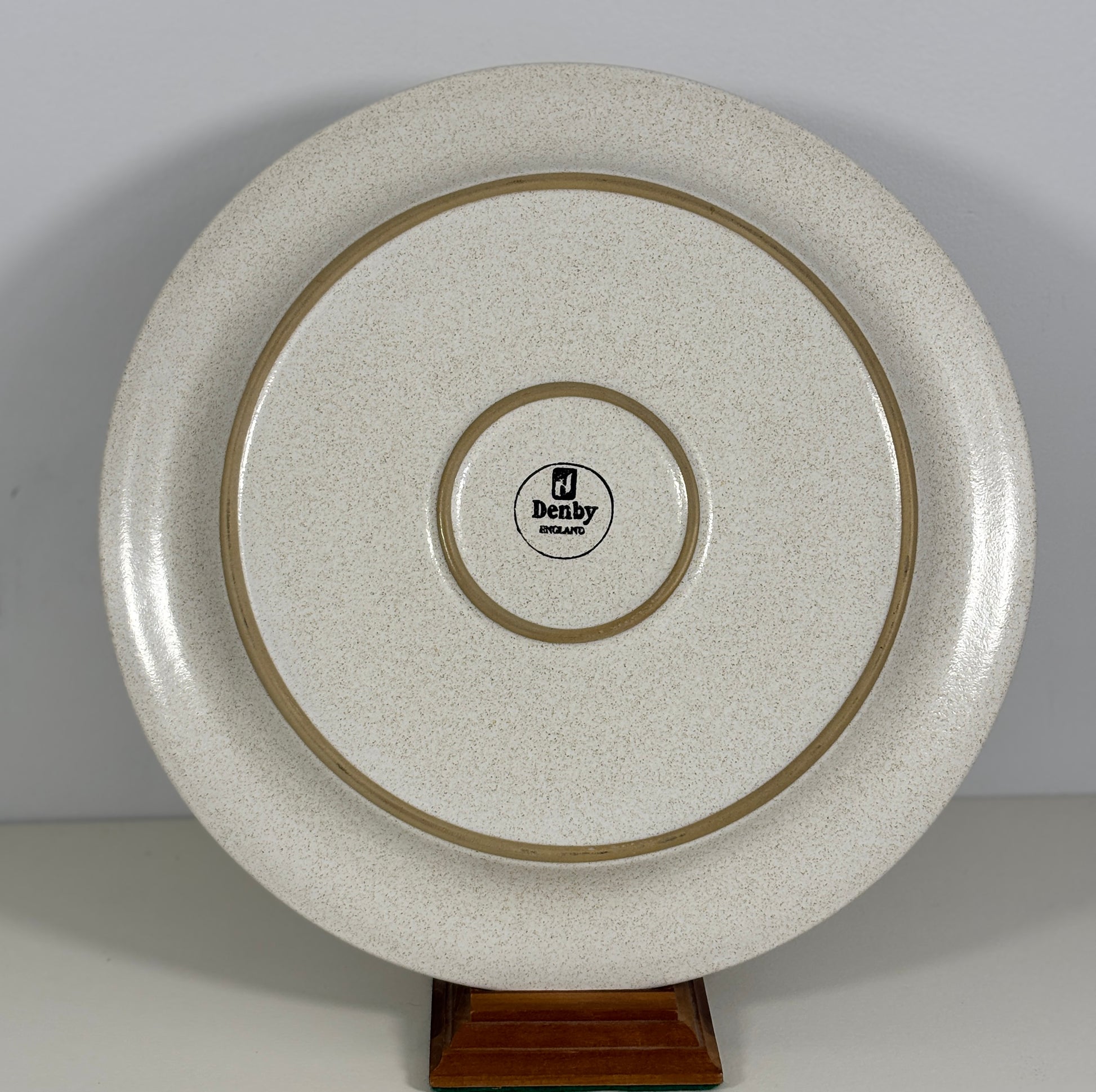 Denby Potter’s Wheel Round Chop Plate