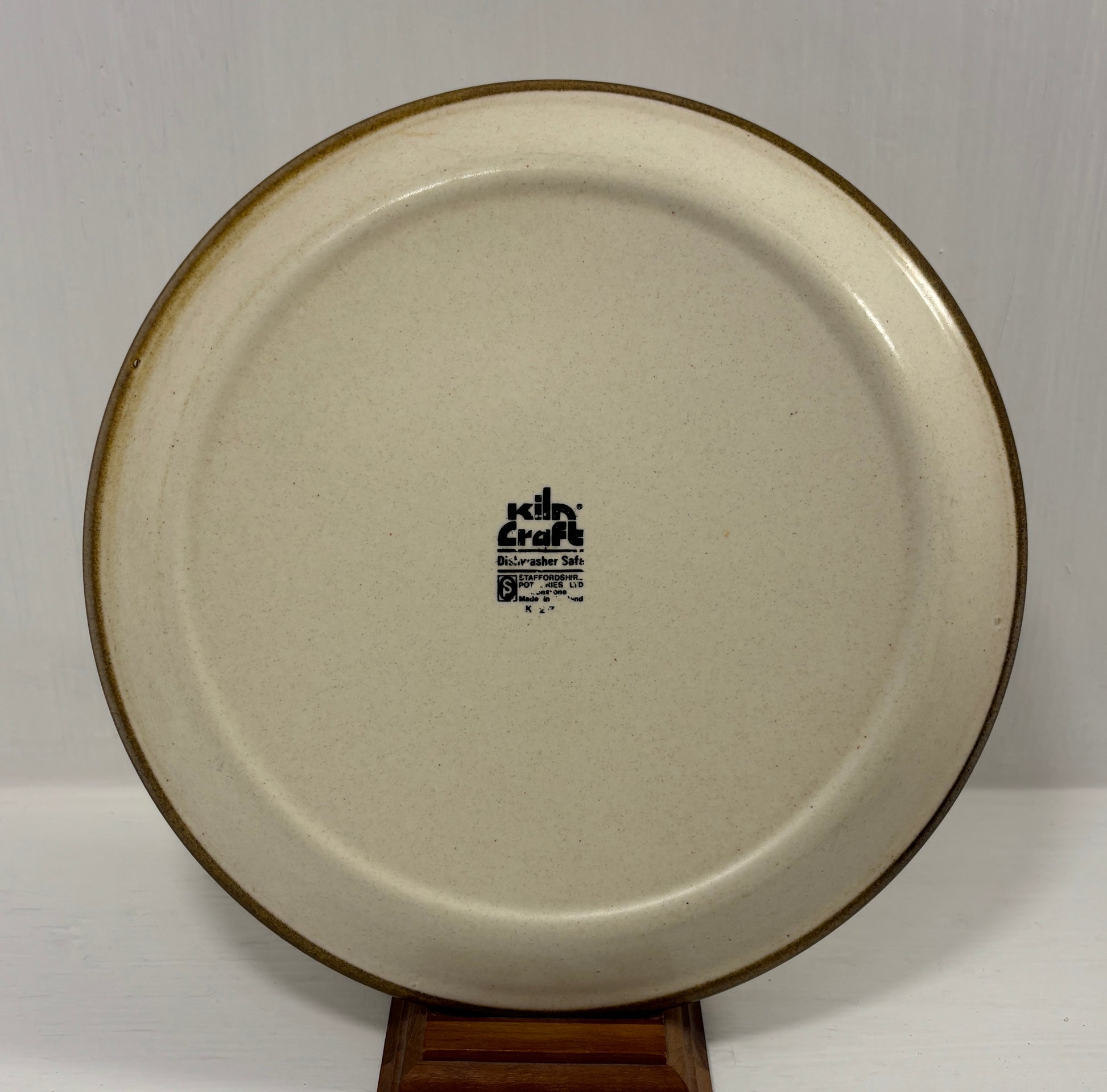 Kiln Craft Bramble Dinner Plate