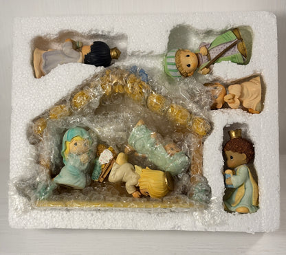 Precious Moments 10 Piece Nativity Scene Figurine Set
