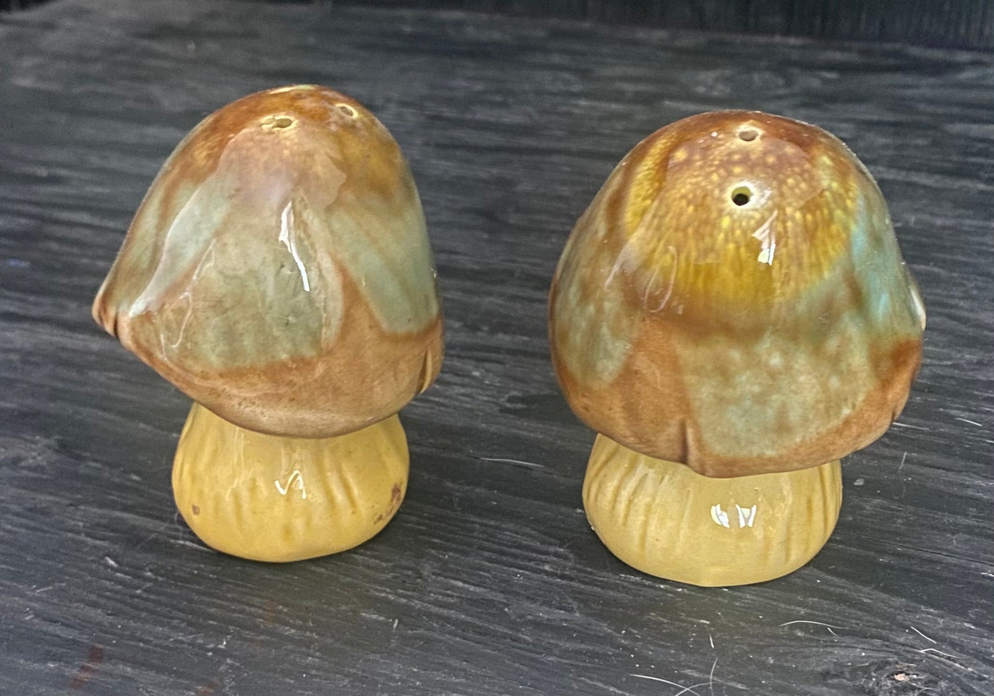 Made in Japan Mushroom Salt and Pepper Shakers