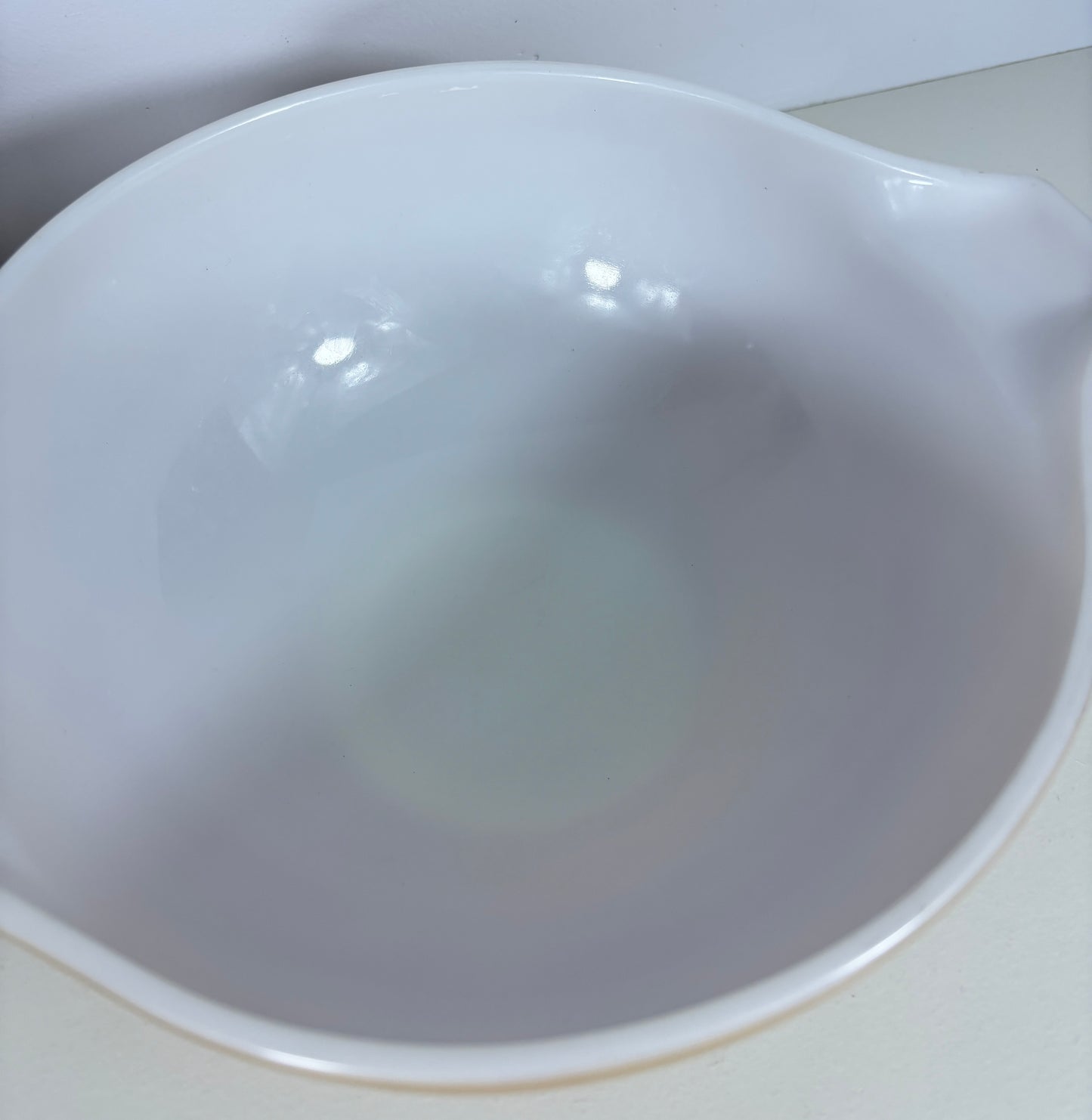 2.5 Quart Pyrex Woodland Cinderella Mixing Bowl