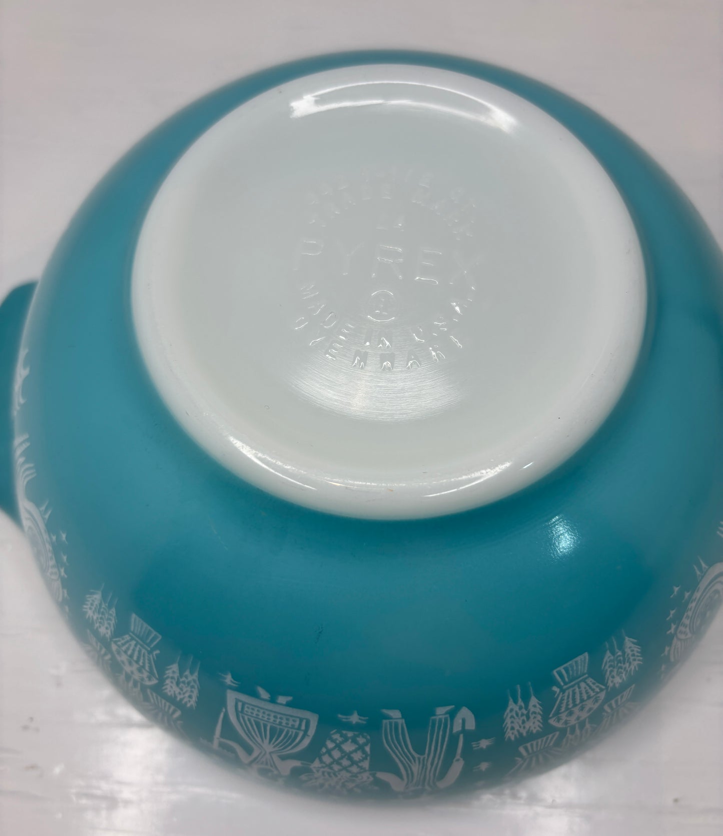 Pyrex Butterprint Cinderella Mixing Bowl