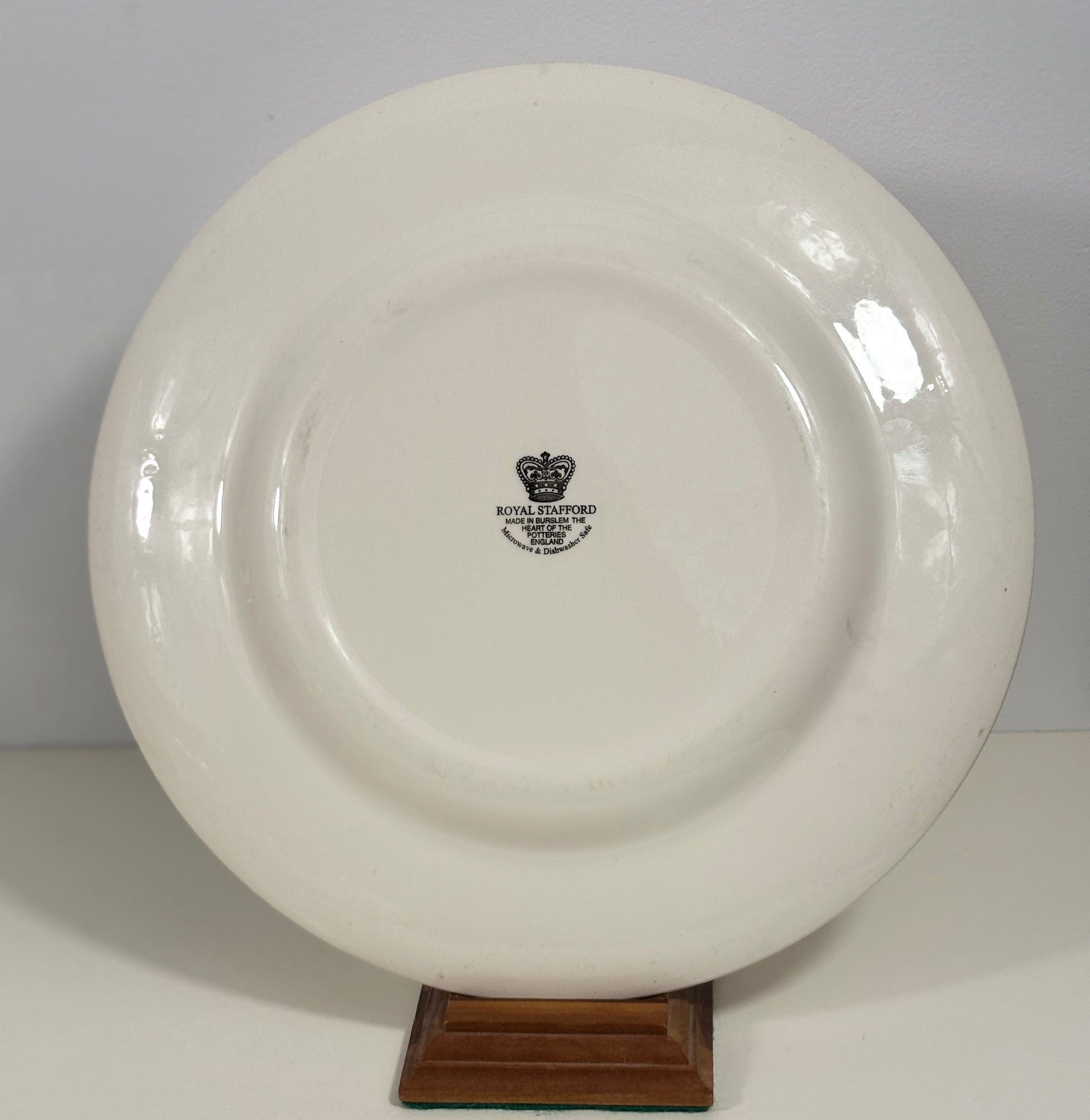 Royal Stafford Yellow Poppy Dinner Plate