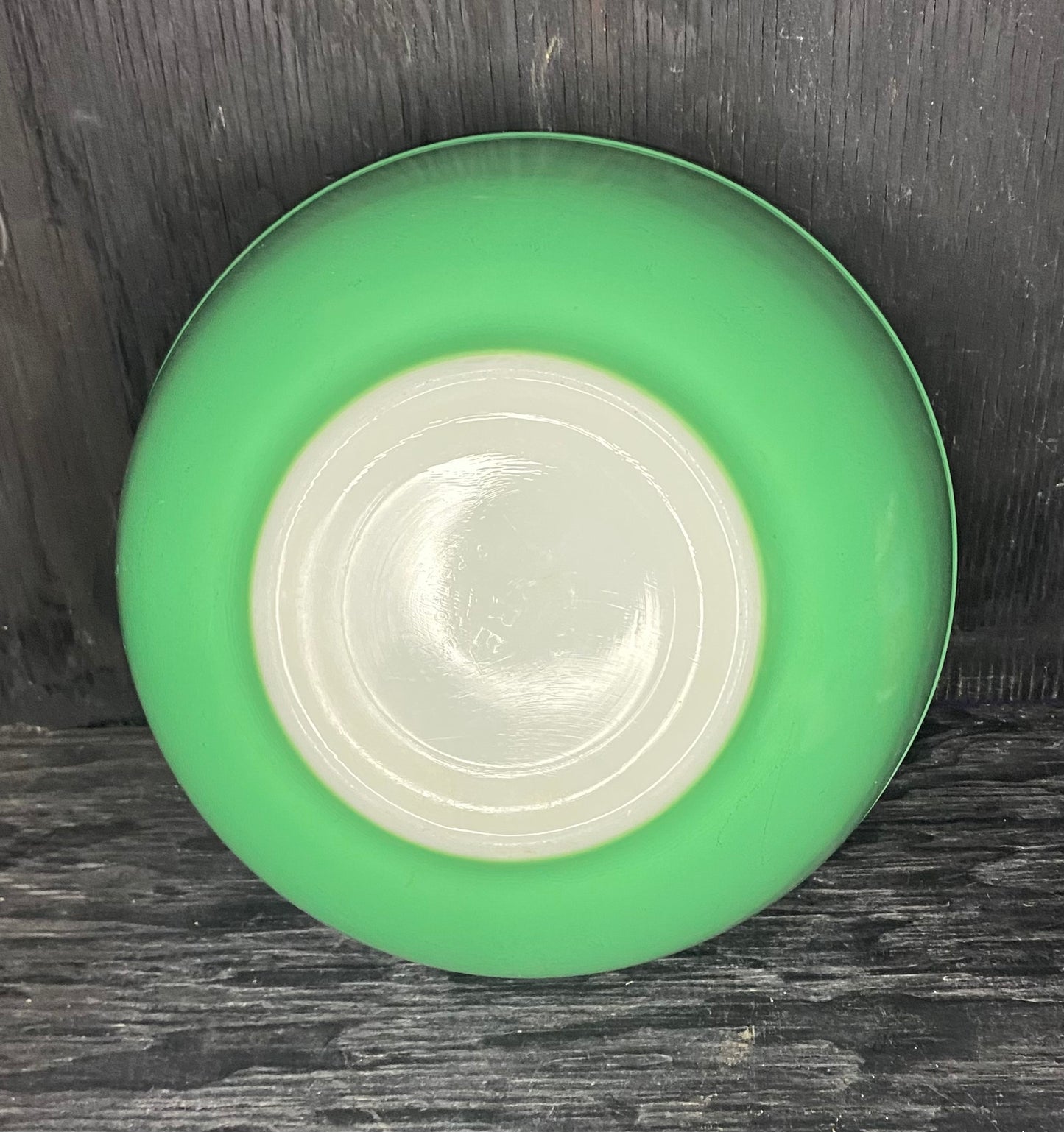 Pyrex 2.5 Quart Green Nesting Mixing Bowl