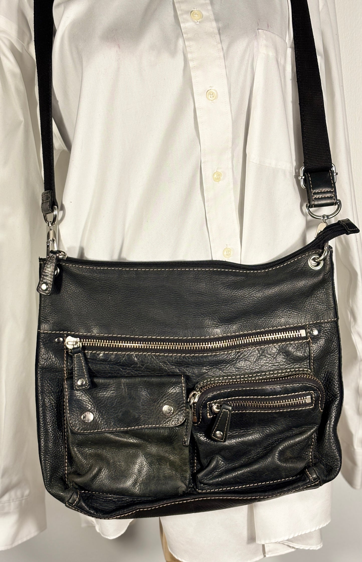 Fossil Sutter Black Leather Crossbody Purse