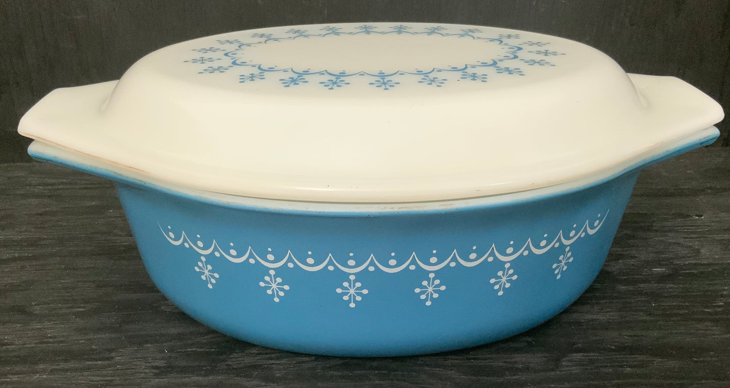 Pyrex Snowflake Casserole Dish