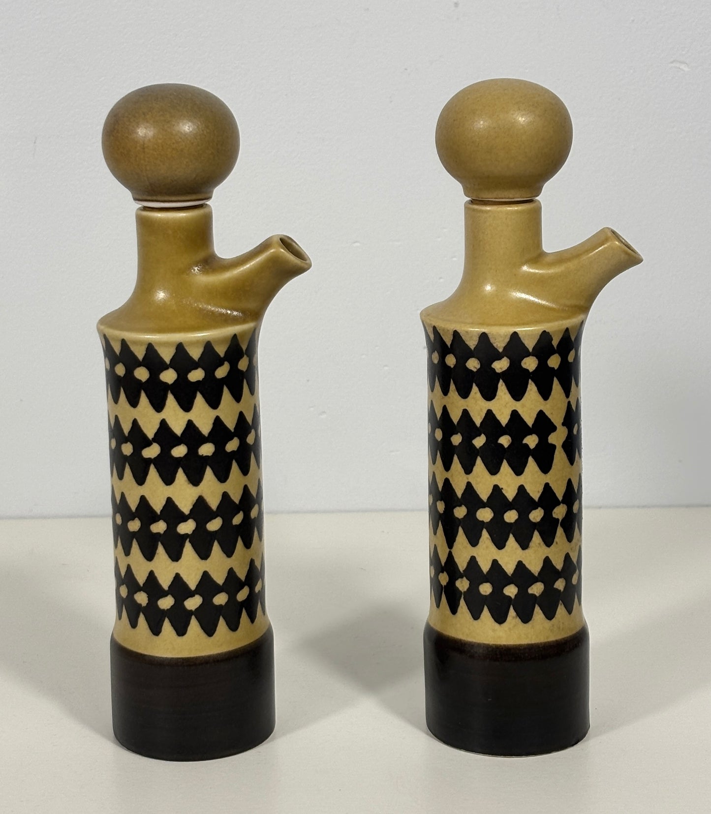 Goebel Wallis Oil and Vinegar Cruet Set