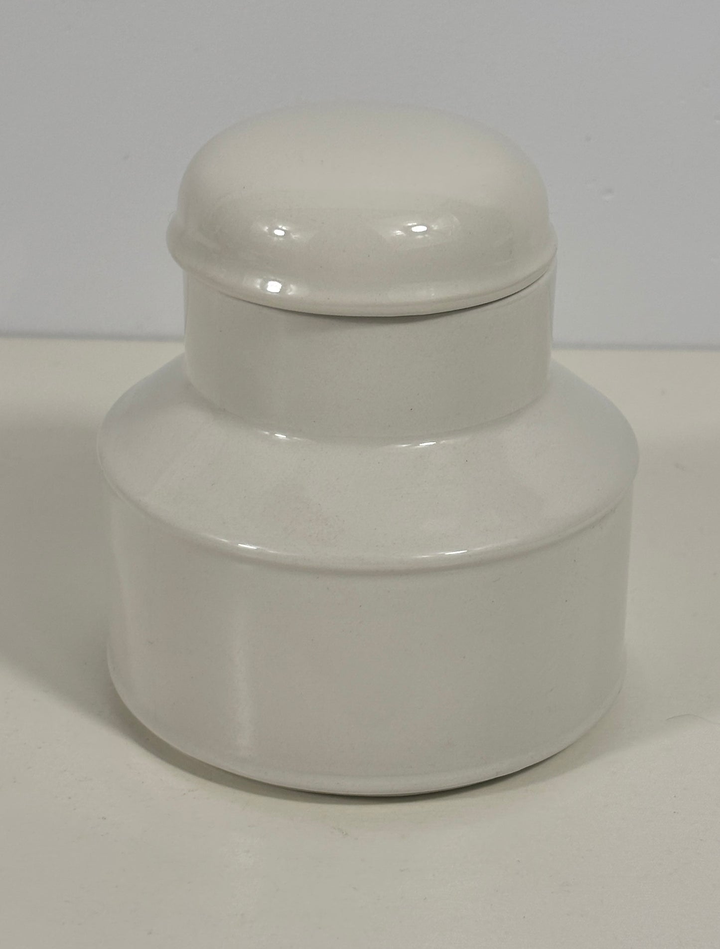 Stonehenge Midwinter White Sugar Bowl