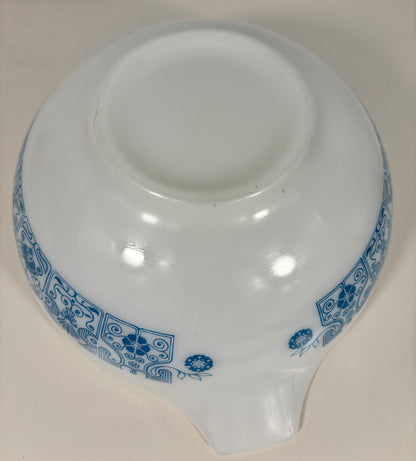 Pyrex Horizon Blue 2.5 Quart Cinderella Mixing Bowl