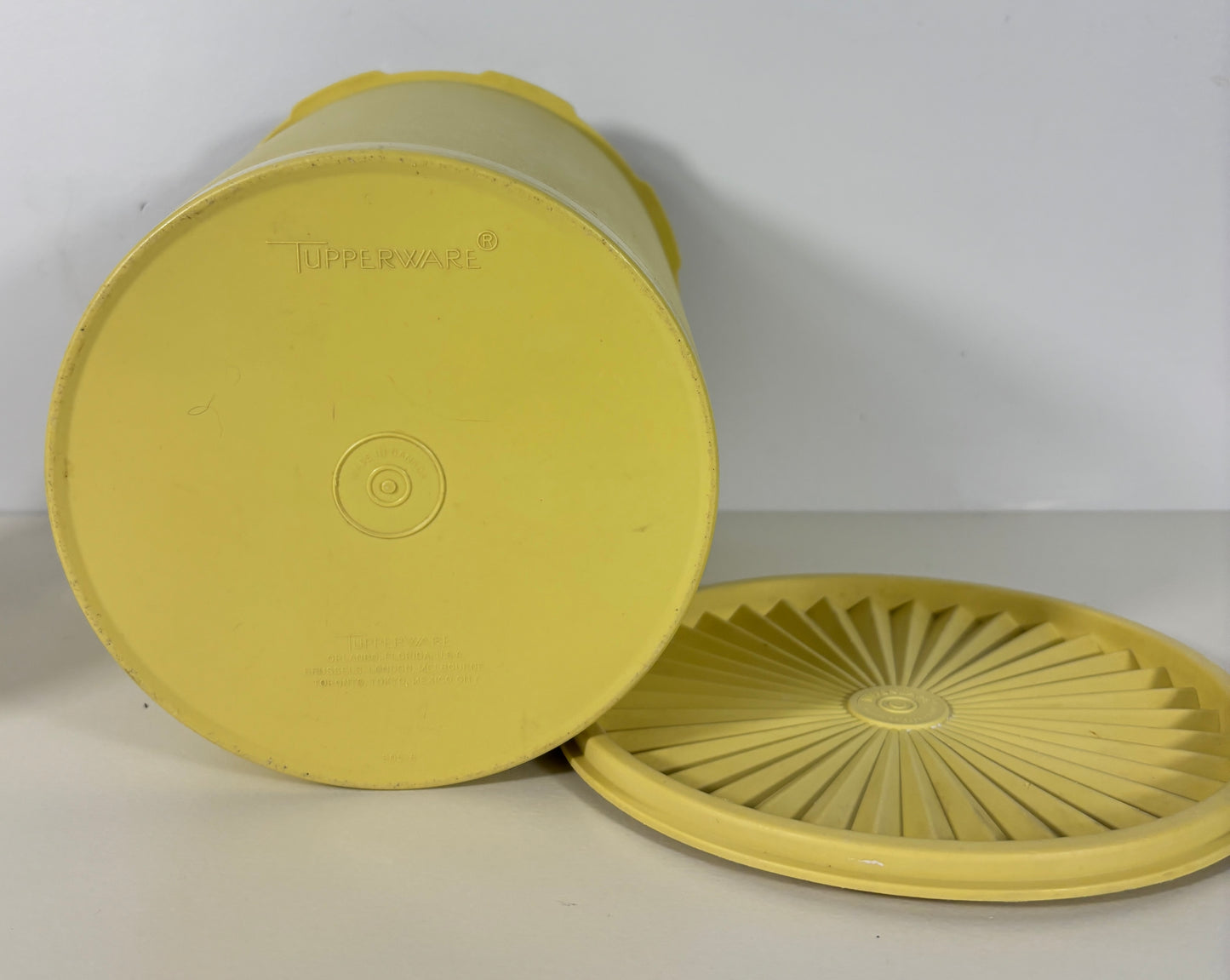 Tupperware Harvest Gold Servalier Storage Container