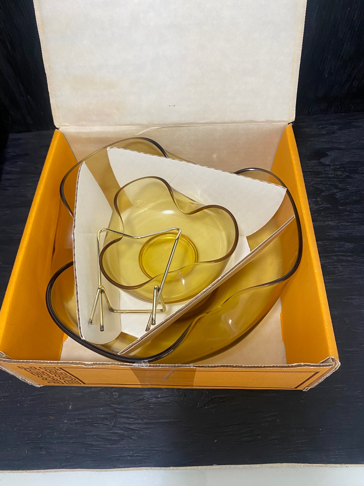 Anchor Hocking Accent Modern Honey Gold Amber Glass Chip & Dip Bowl Set