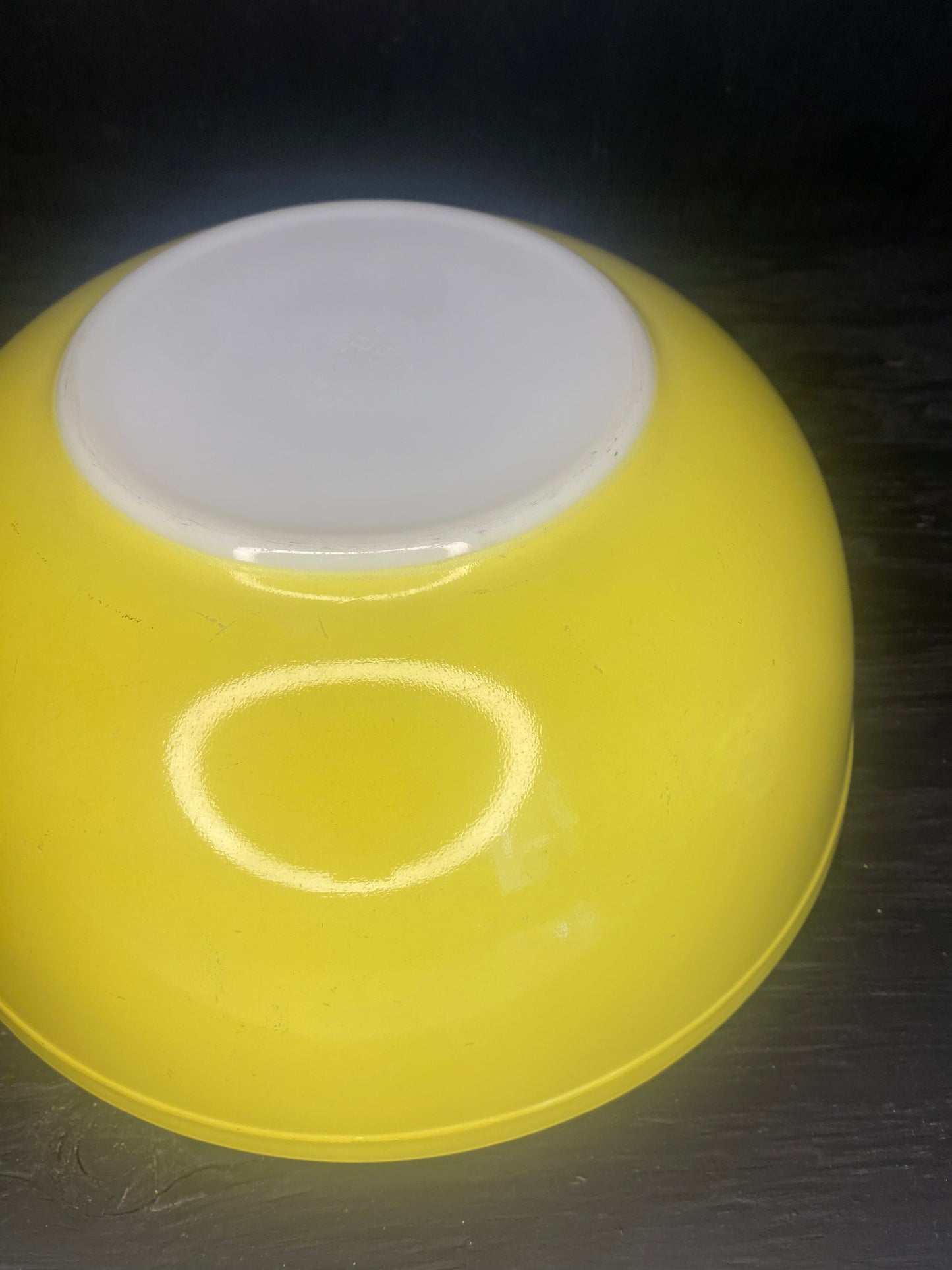 Yellow Pyrex 4 Quart Mixing Bowl 404