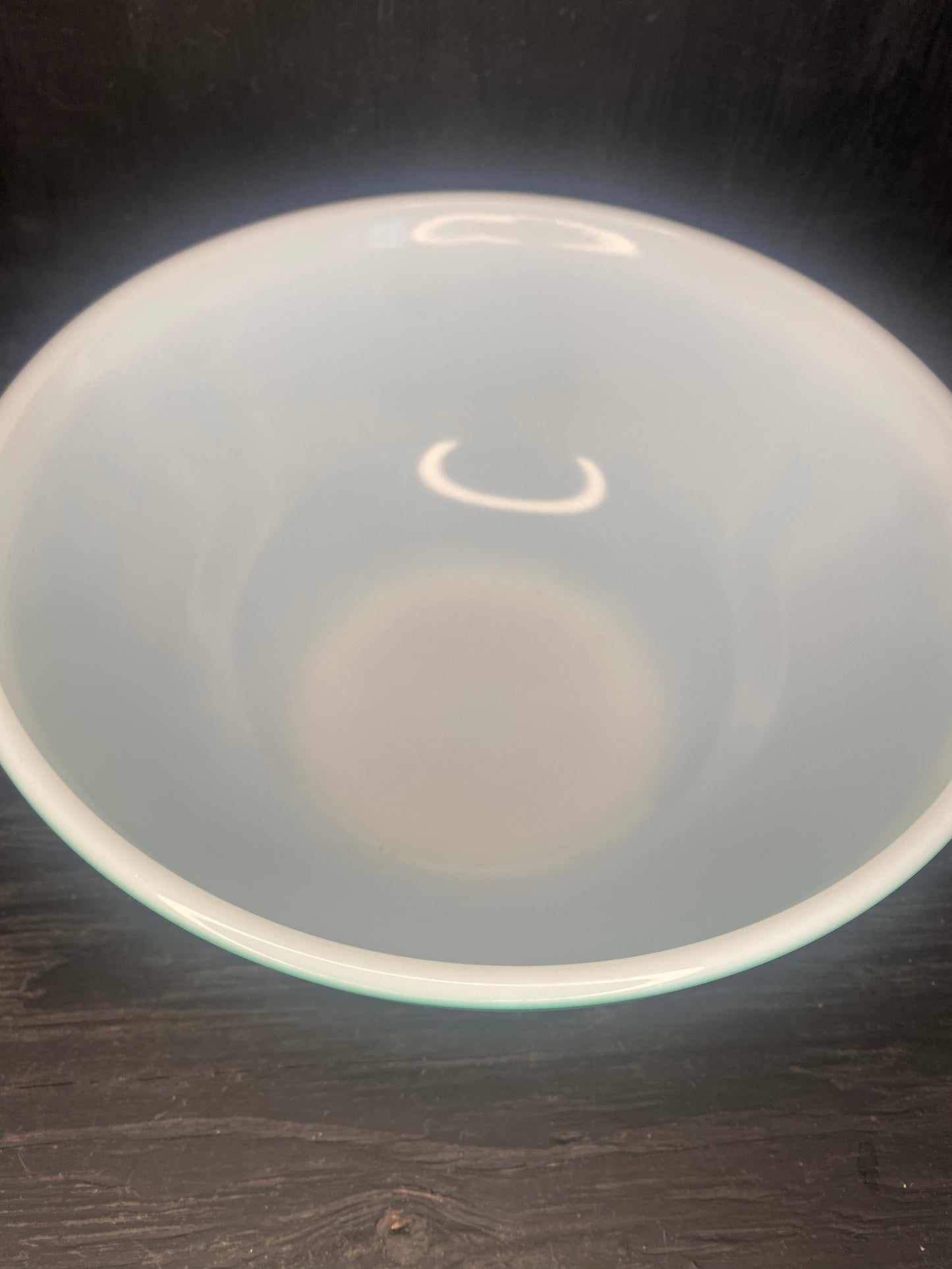 Green Pyrex 2.5 Quart Mixing Bowl