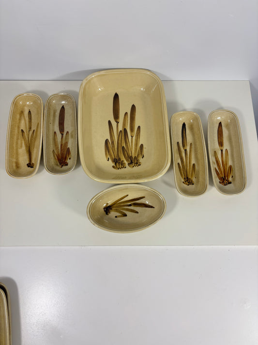 Galleon Ware Canada Cattail Corn on the Cob Serving Set