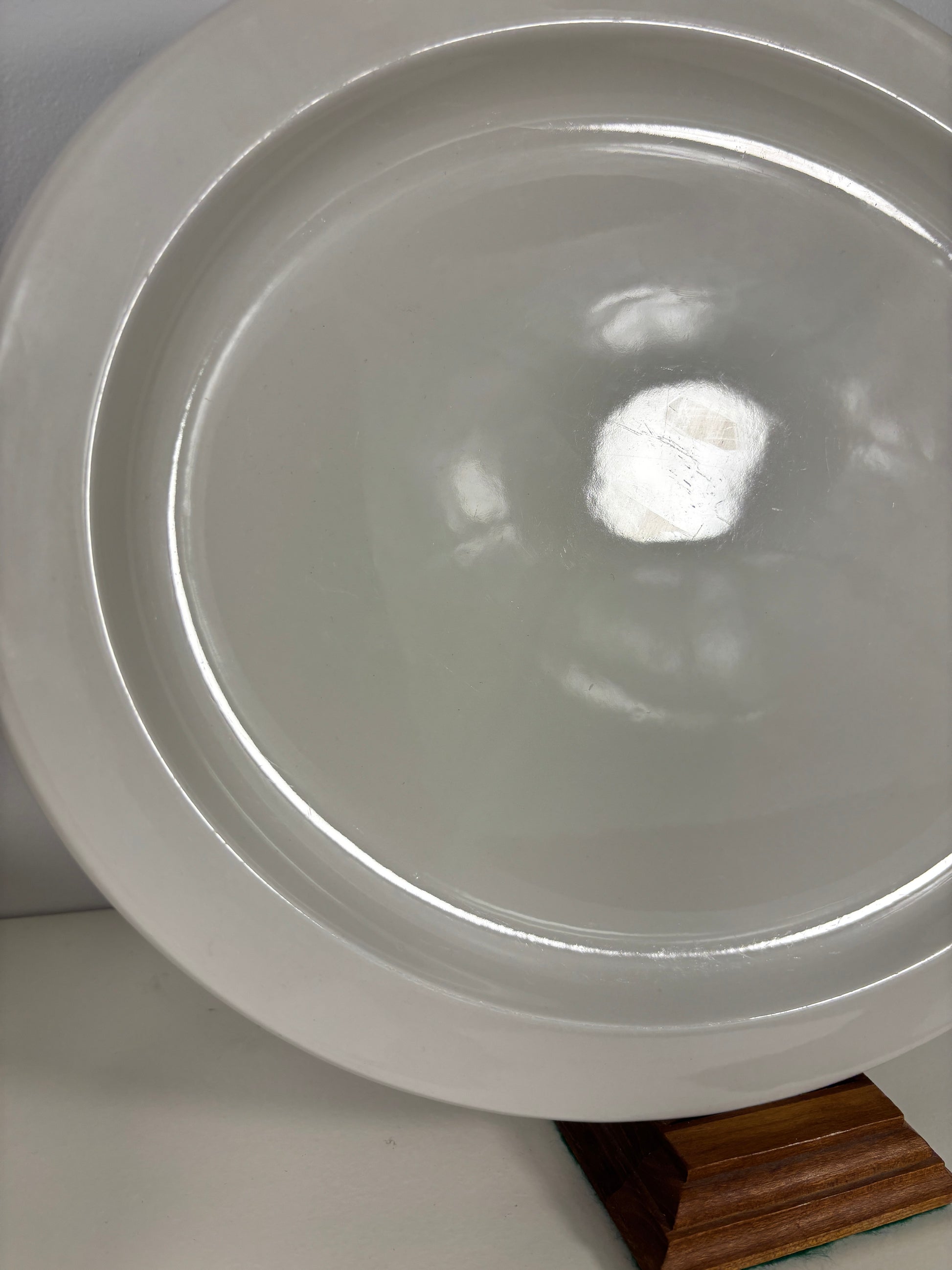 Stonehenge Midwinter White Platter