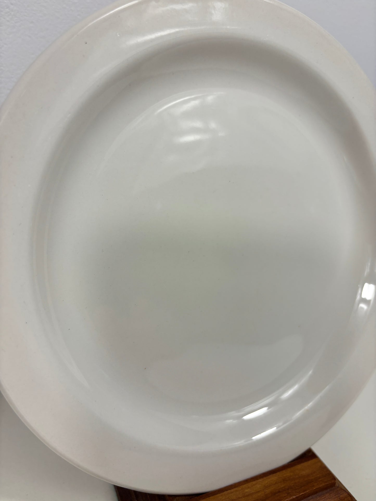 Stonehenge Midwinter White Bread Plate