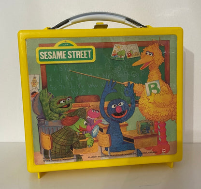 Aladdin Sesame Street Lunch Box