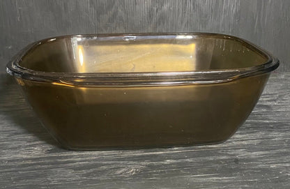 Amber Pyrex Casserole Baking Dish