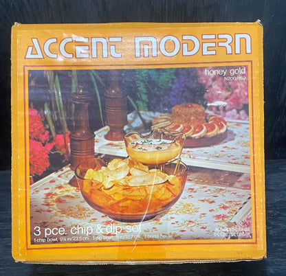 Anchor Hocking Accent Modern Honey Gold Amber Glass Chip & Dip Bowl Set