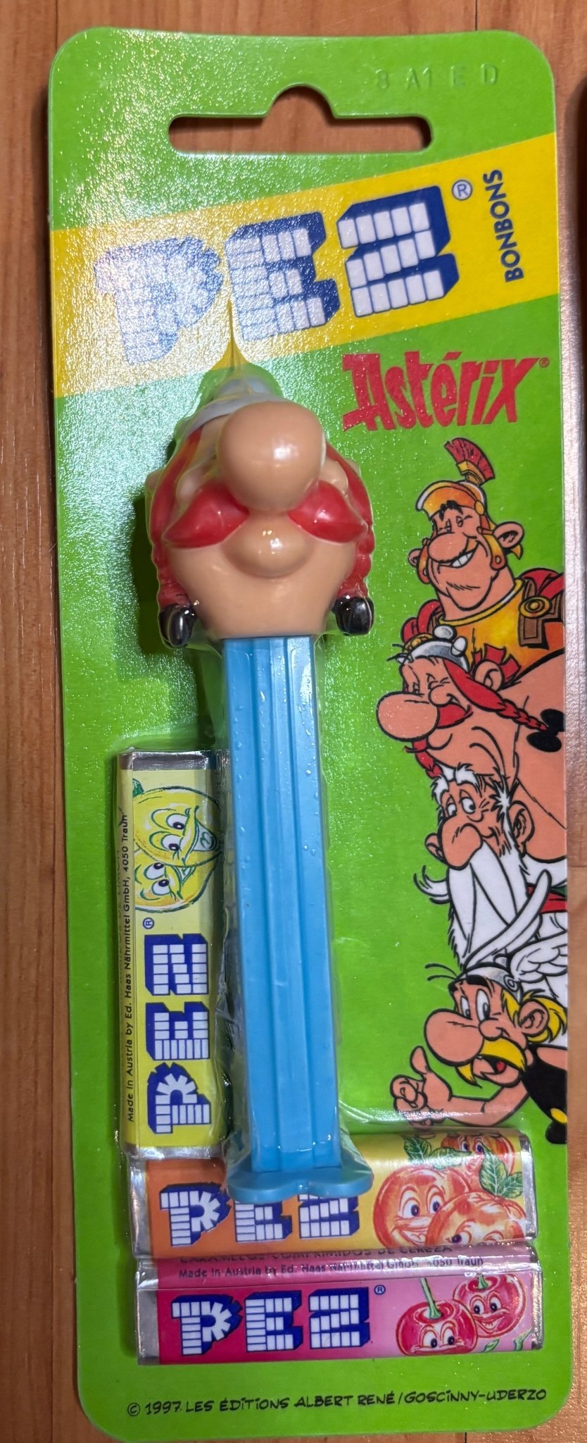 Asterix Obelix Getafix Pez Dispensers - HLJ at HomeAsterix Obelix Getafix Pez DispensersPez DispenserPez